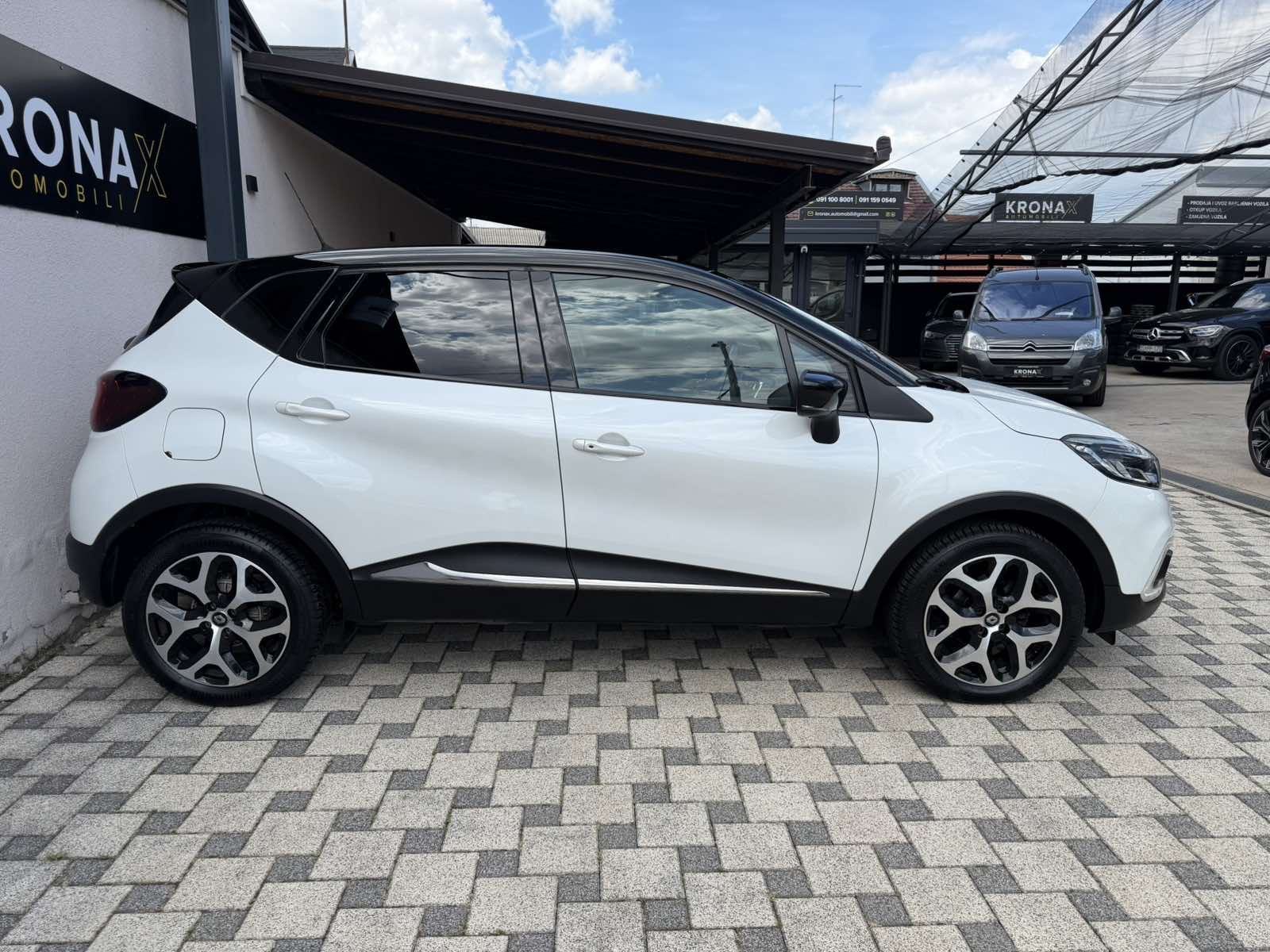 RENAULT CAPTUR TCe 90 (AUT. KLIMA,LED,NAVI,SERVISNA,HR auto…), fotografija 8