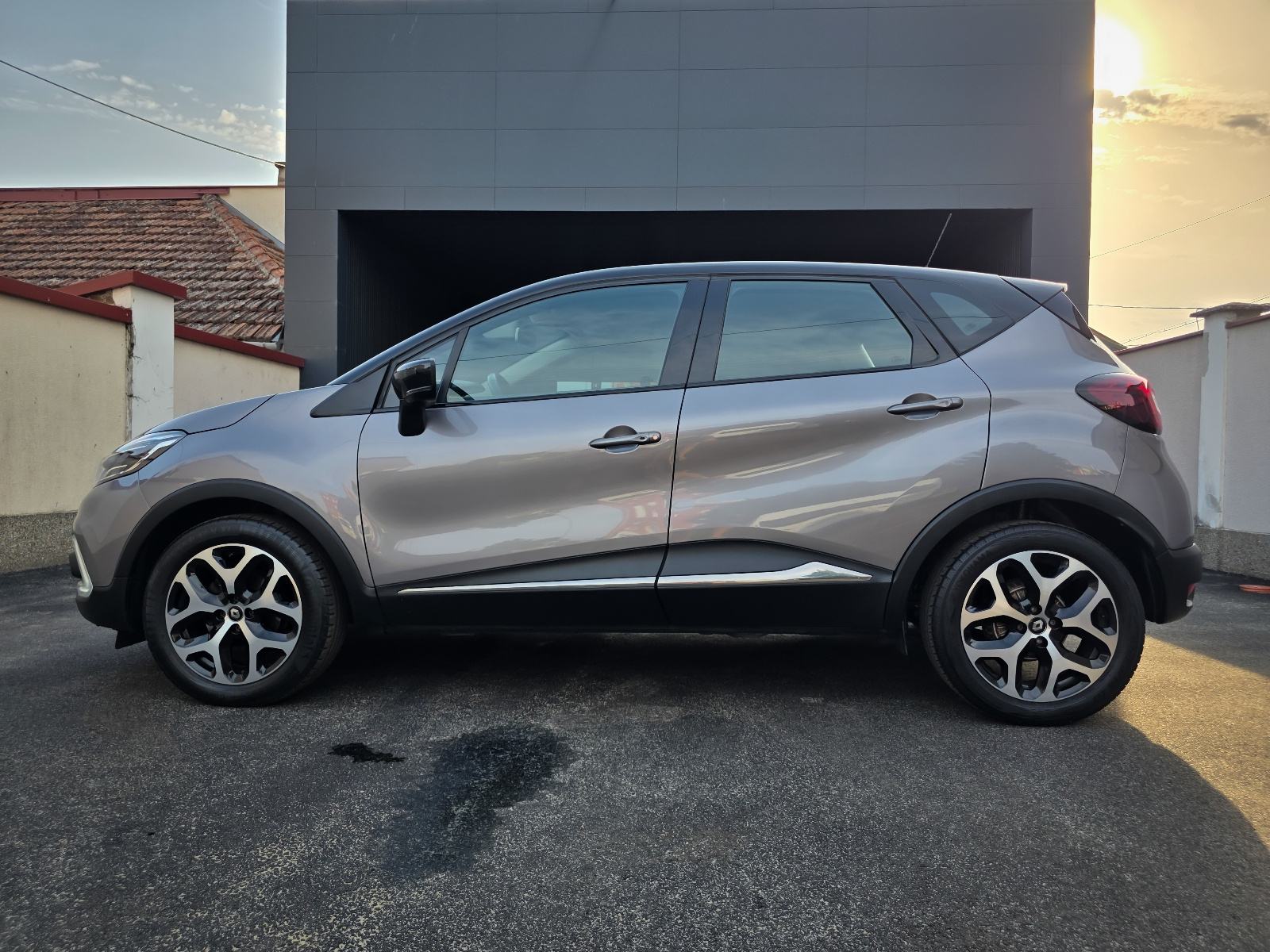 Renault Captur 0.9 TCe, INTENS, pogled izvana - slika 2