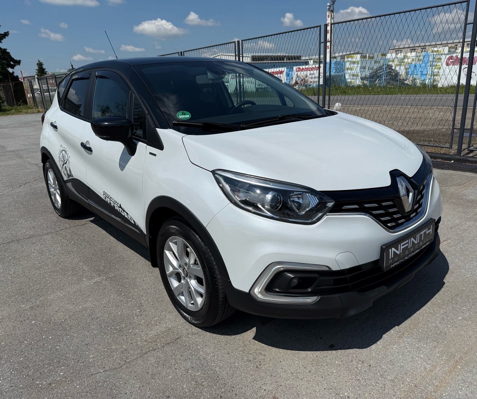 Renault Captur 0.9 TCe LEASING BEZ UČEŠĆA, V. SERVIS, NAVI, ALU, TEMP, fotografija 9