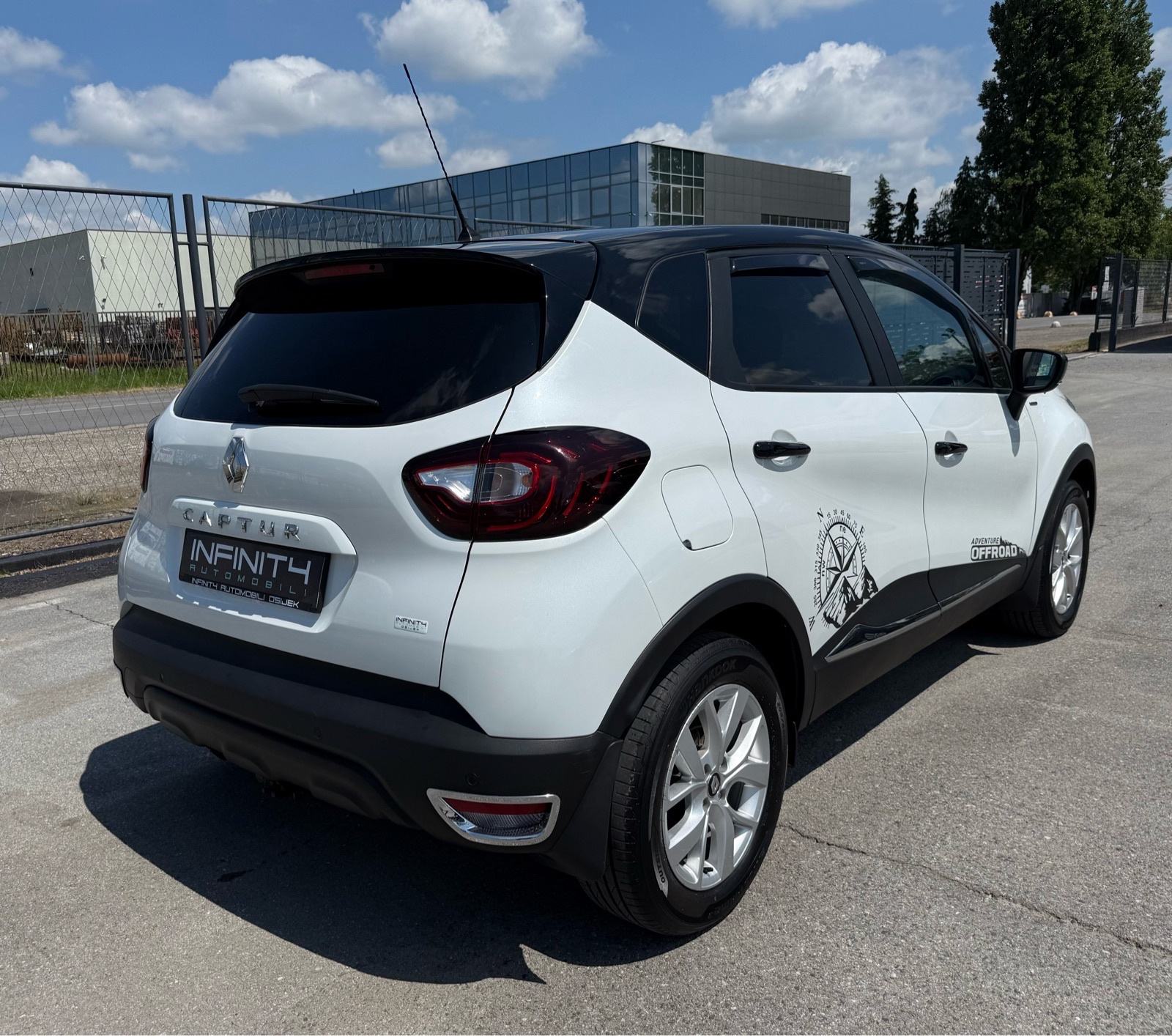 Renault Captur 0.9 TCe LEASING BEZ UČEŠĆA, V. SERVIS, NAVI, ALU, TEMP, fotografija 7