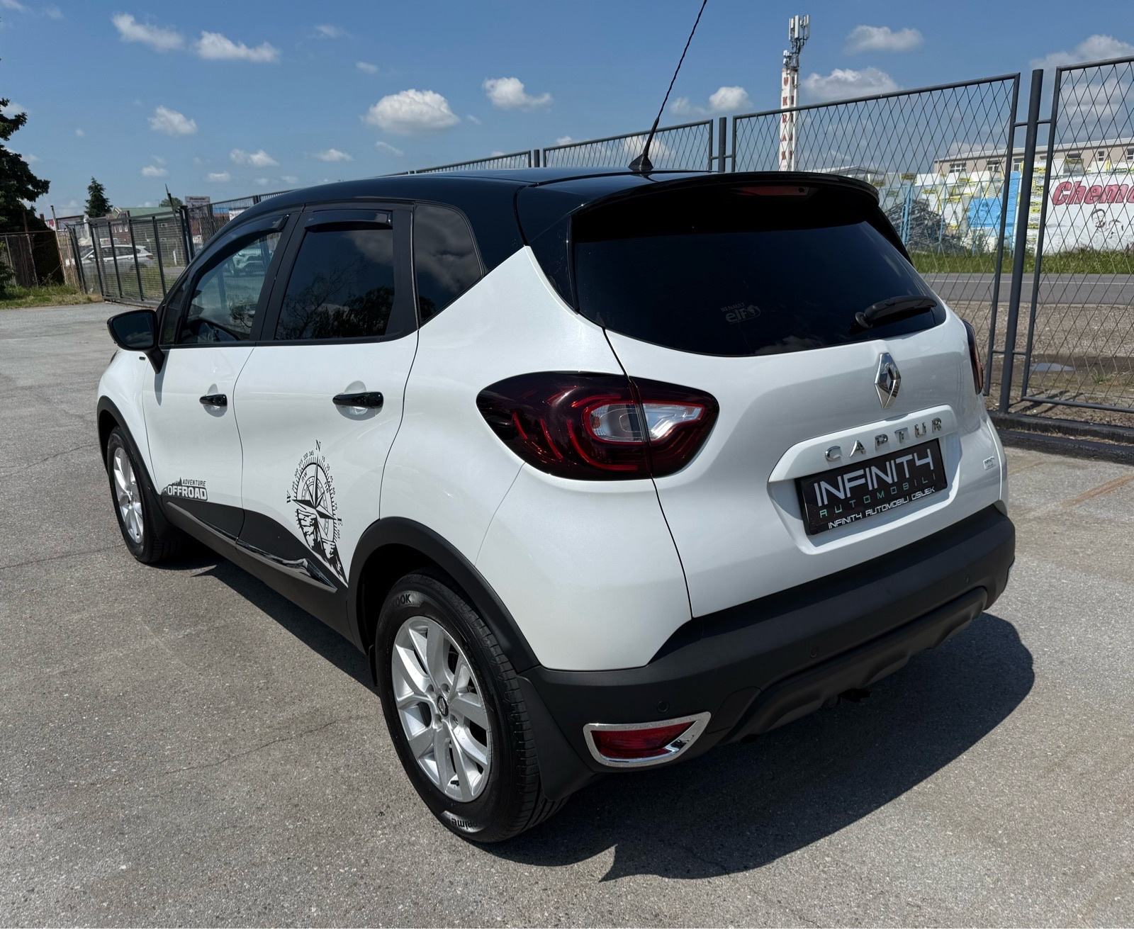 Renault Captur 0.9 TCe LEASING BEZ UČEŠĆA, V. SERVIS, NAVI, ALU, TEMP, fotografija 5