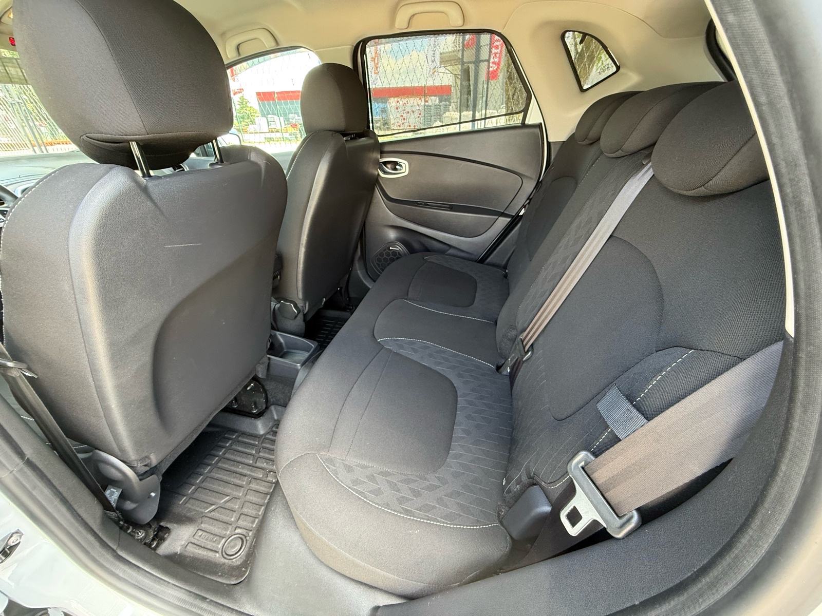 Renault Captur 0.9 TCe LEASING BEZ UČEŠĆA, V. SERVIS, NAVI, ALU, TEMP, fotografija 16