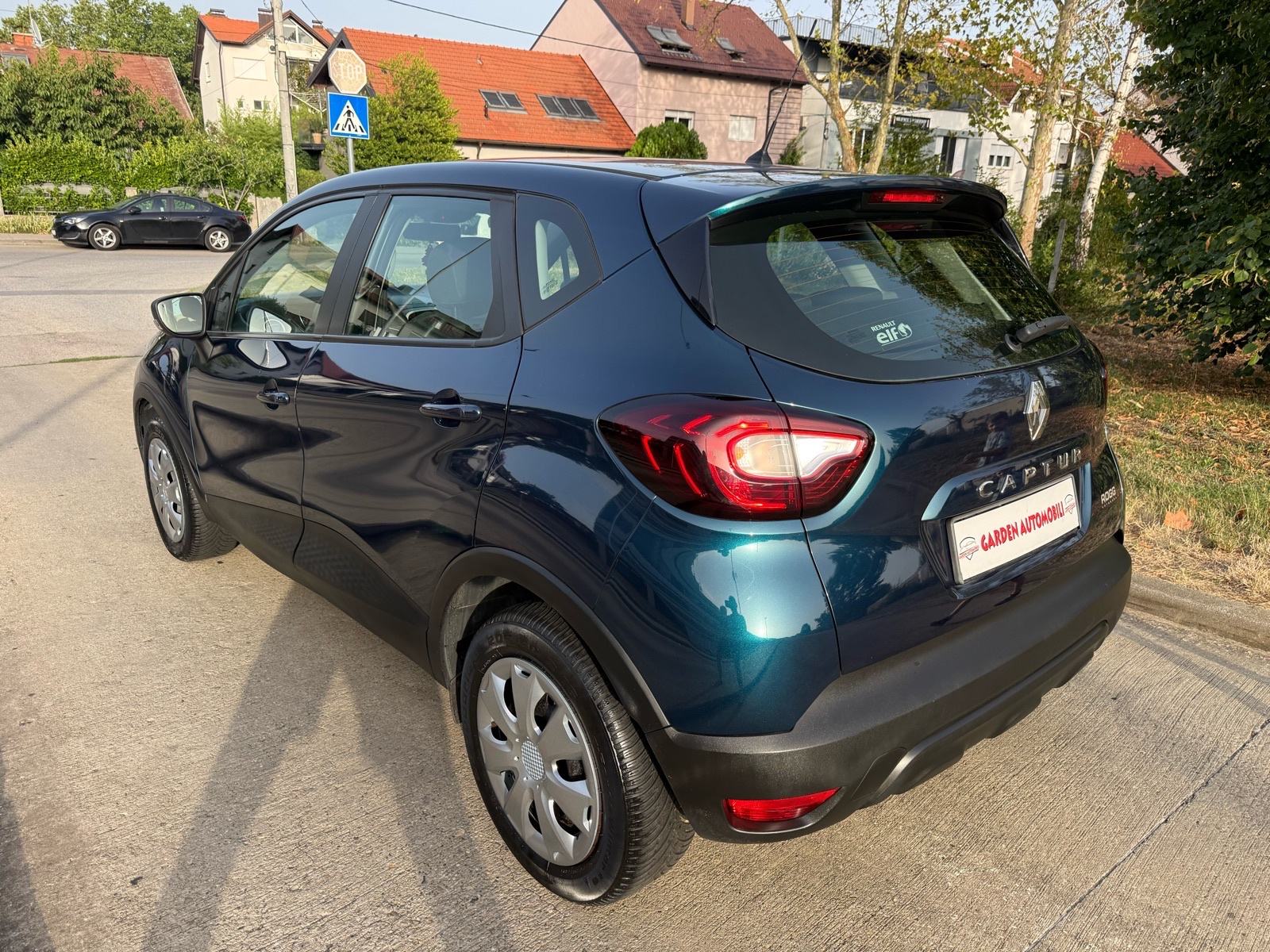 Renault Captur 0.9TCE*REDIZAJN*98TKM*TOP STANJE*, fotografija 6