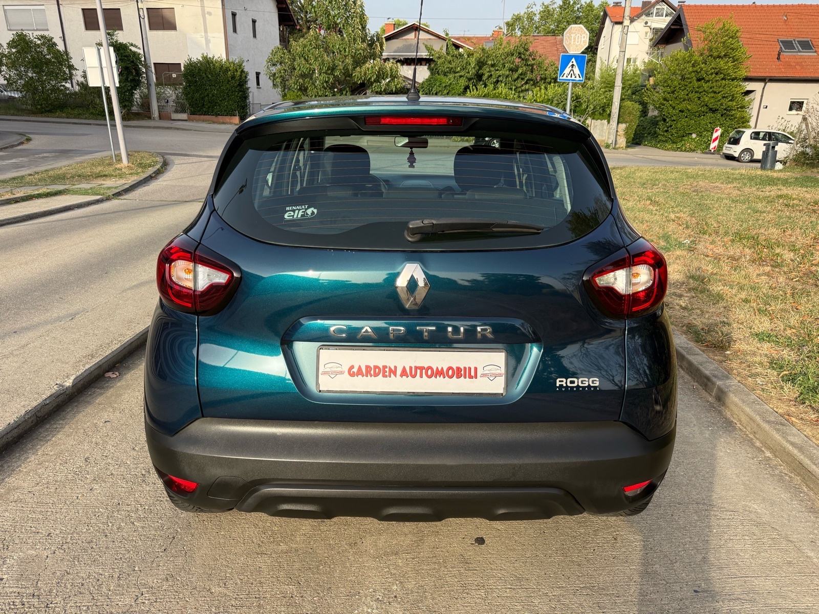 Renault Captur 0.9TCE*REDIZAJN*98TKM*TOP STANJE*, fotografija 5
