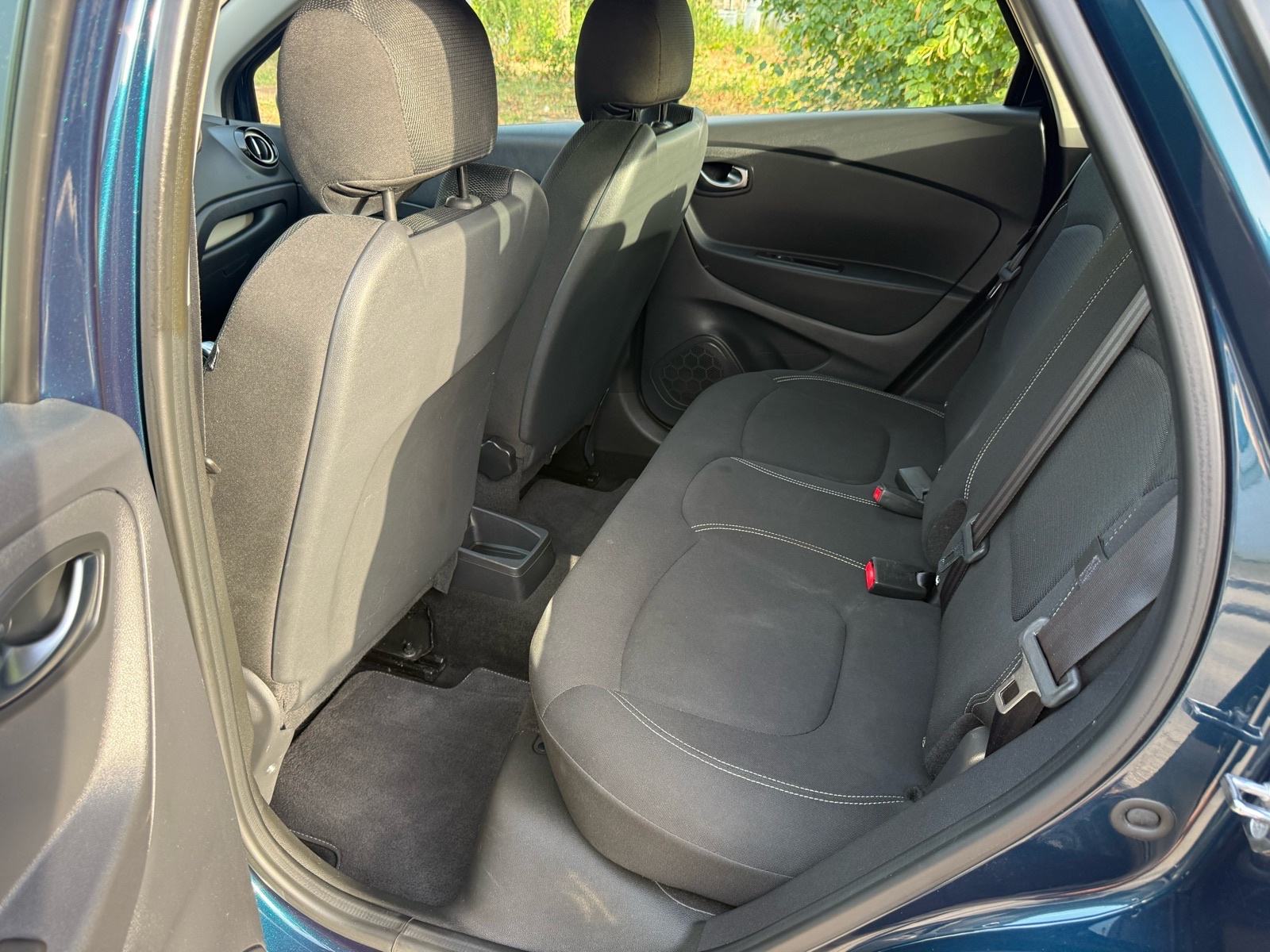 Renault Captur 0.9TCE*REDIZAJN*98TKM*TOP STANJE*, fotografija 19