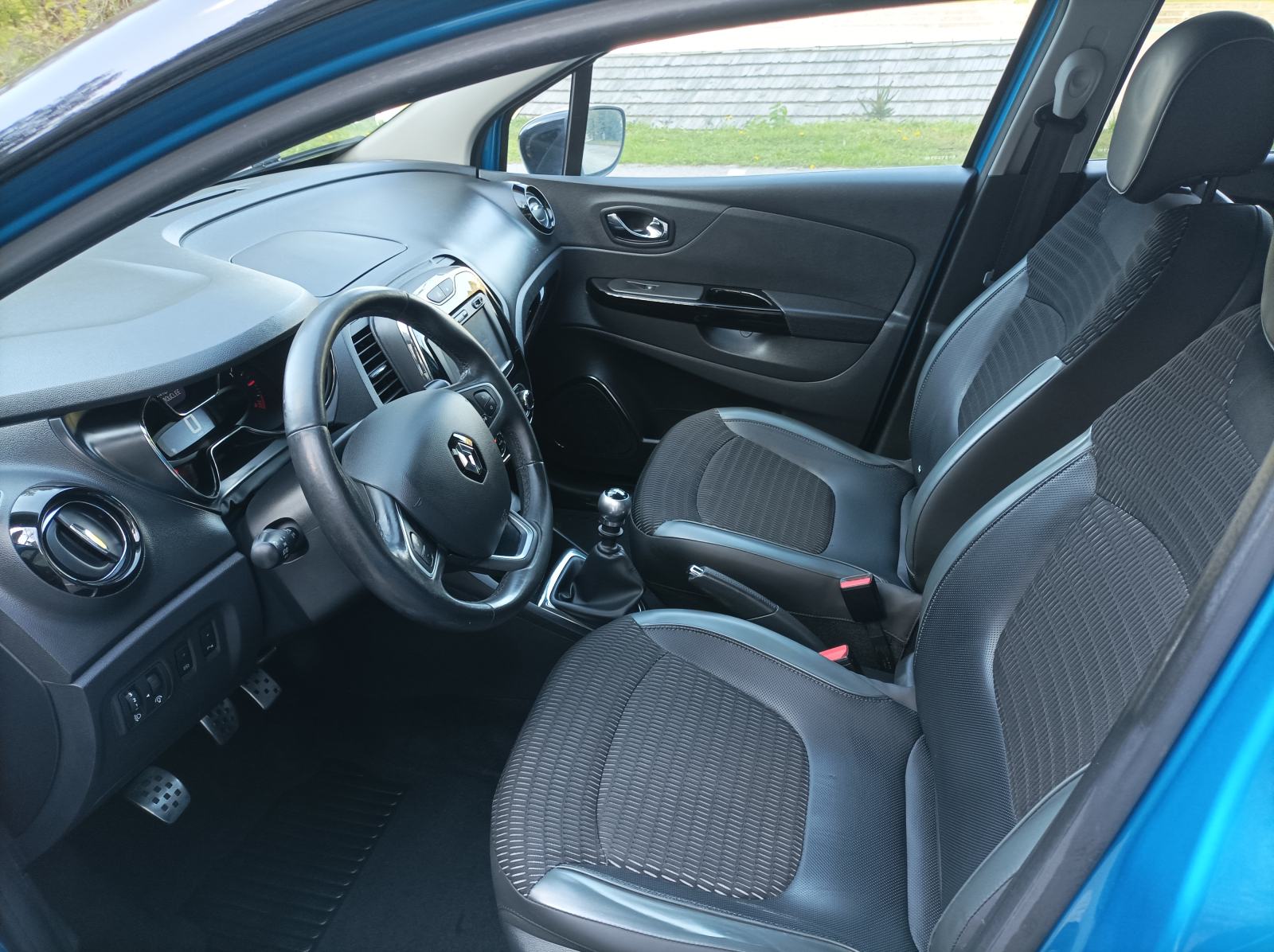 Renault Captur 1.2 TCe Energy Intens, fotografija 12
