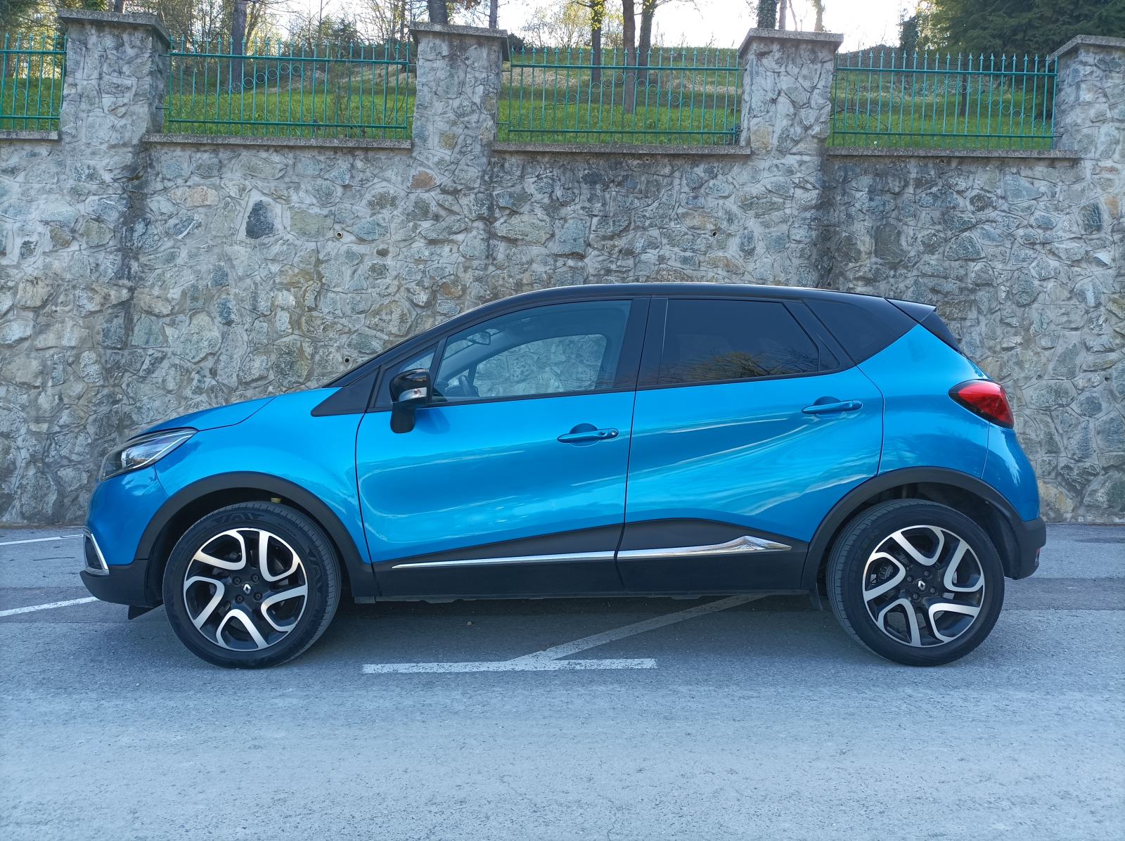 Renault Captur 1.2 TCe Energy Intens, fotografija 2