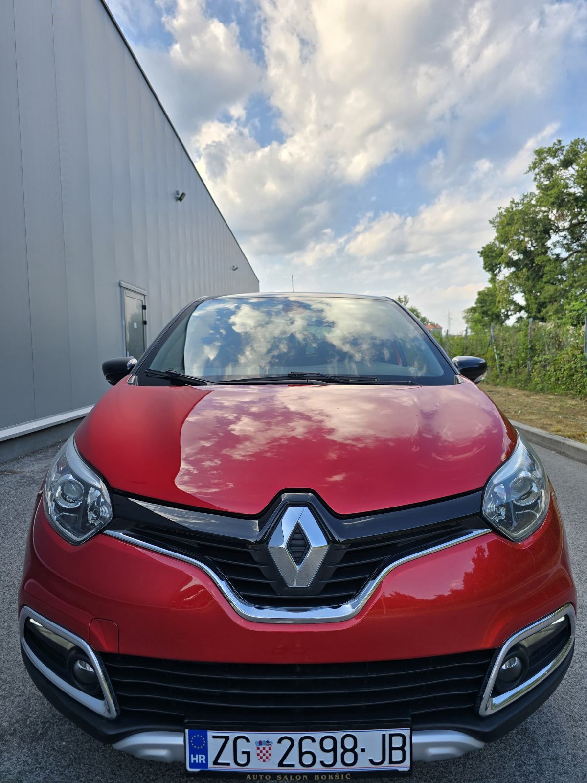 RENAULT CAPTUR 1.2i 120KS HELLY HANSEN * AUTOMATIK * ODLIČNO STANJE *, fotografija 8