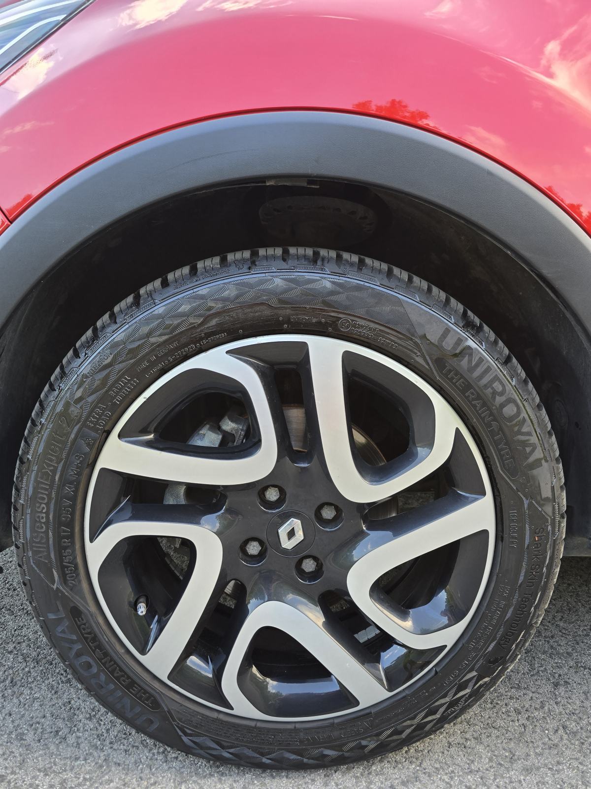 RENAULT CAPTUR 1.2i 120KS HELLY HANSEN * AUTOMATIK * ODLIČNO STANJE *, fotografija 10
