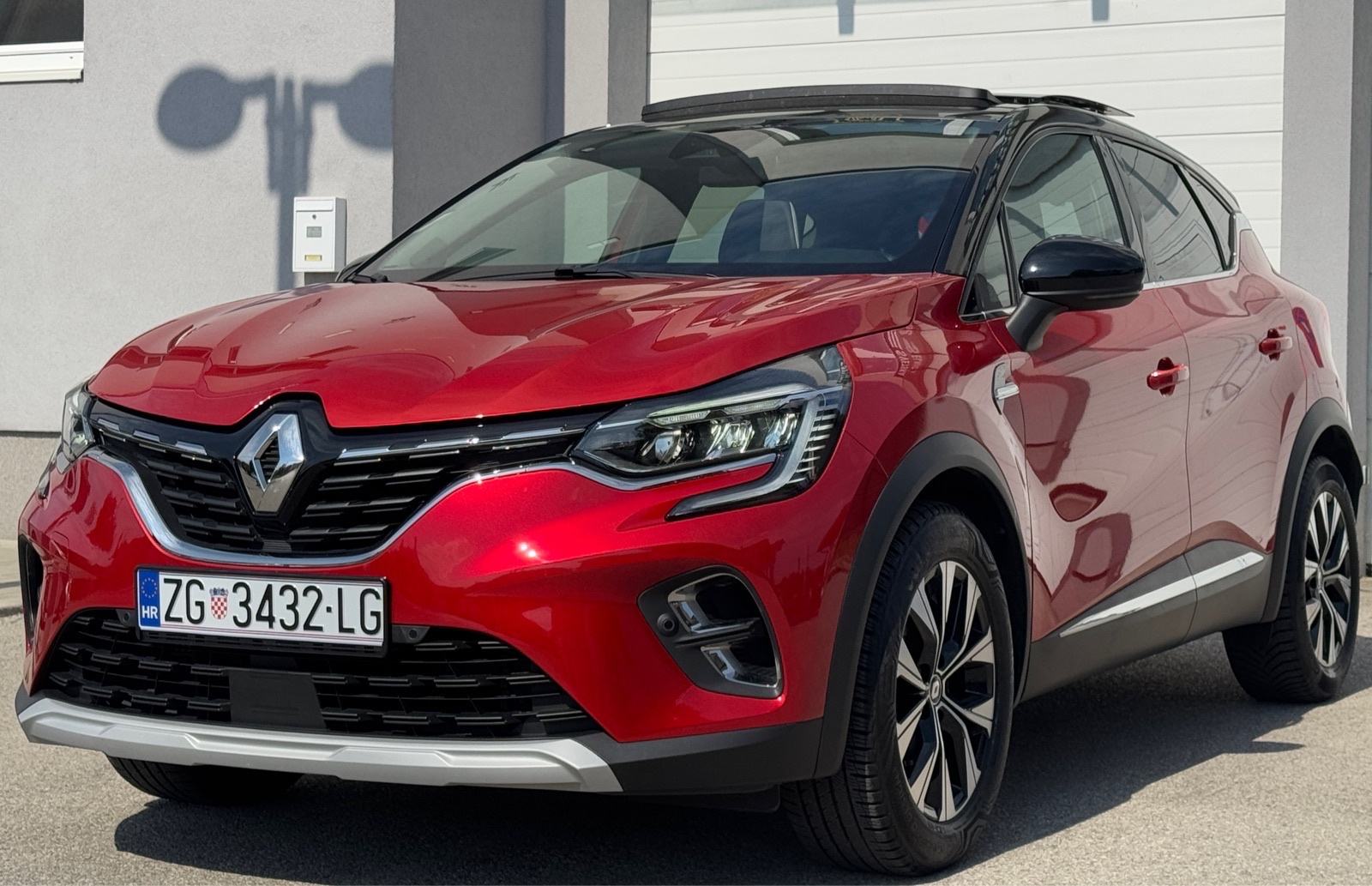 Renault Captur 1.3 TCe 2023g 140ks• Panorama❗️Rega9/27, fotografija 6