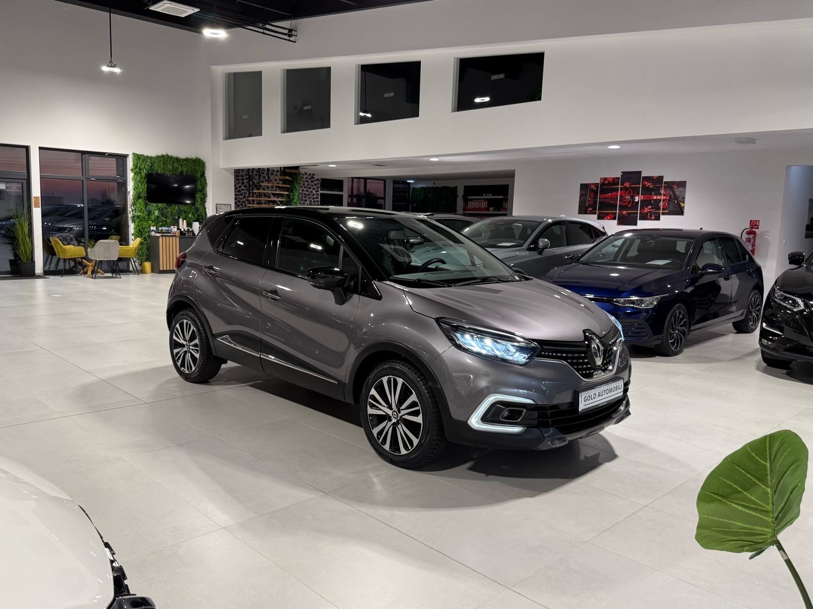 ⭐️RENAULT CAPTUR 1.3 TCE⭐️INITIALE PARIS◼️56500KM◼️3 GODINE JAMSTVA✅⭐️, pogled izvana - slika 3