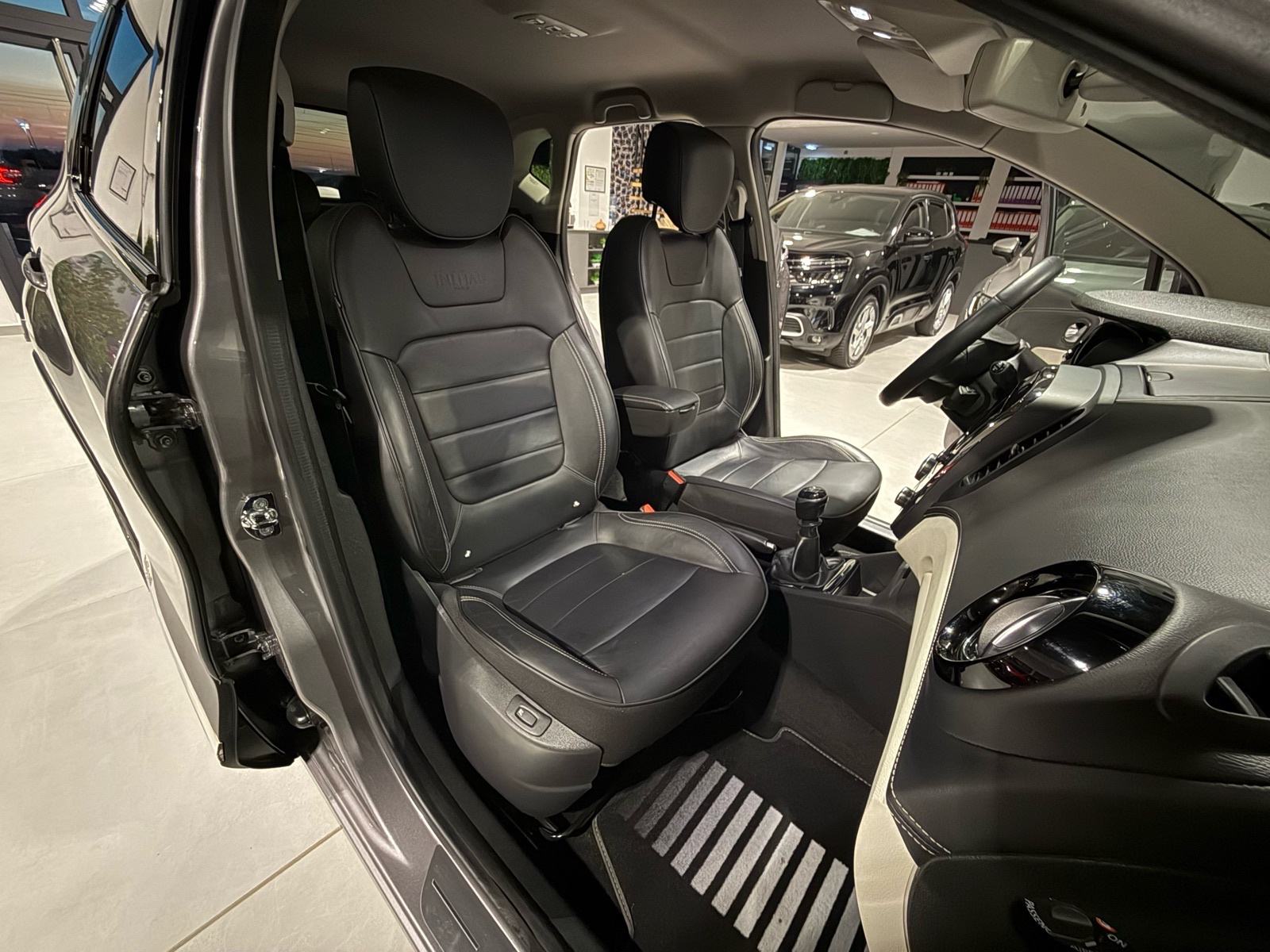 ⭐️RENAULT CAPTUR 1.3 TCE⭐️INITIALE PARIS◼️56500KM◼️3 GODINE JAMSTVA✅⭐️, fotografija 16