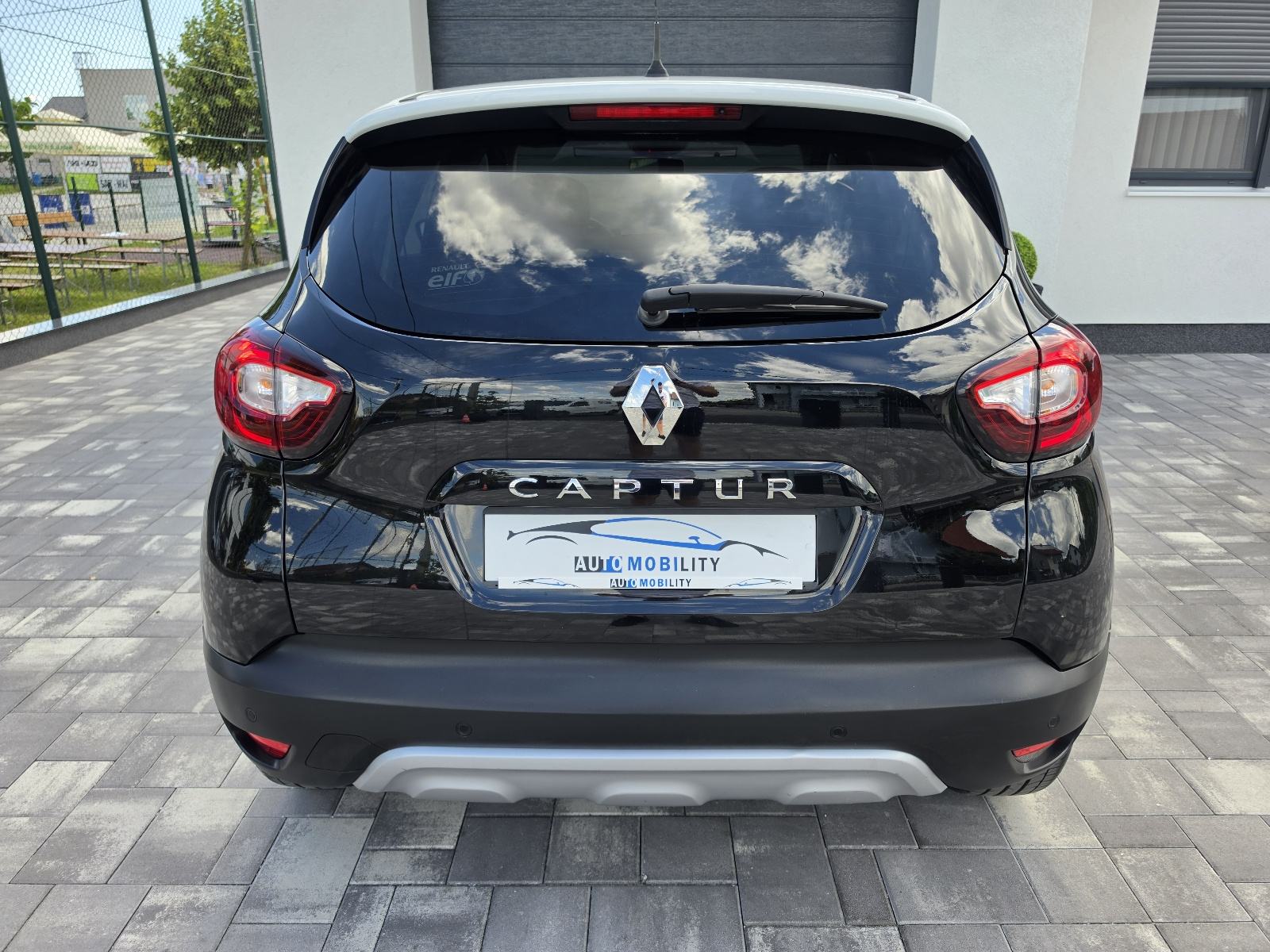 Renault Captur 1.3 TCe LIMITED DVOBOJAN KEYLESS NAVI *63TKM GARANCIJA*, fotografija 5