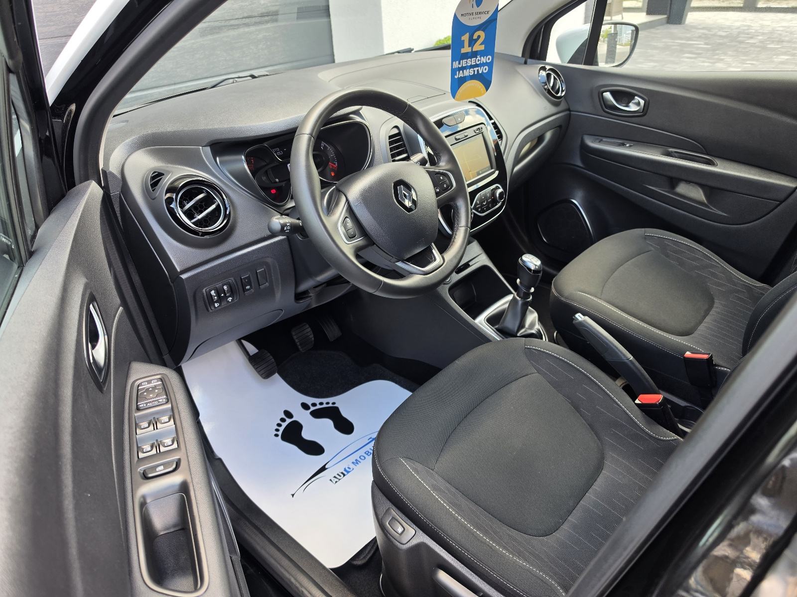 Renault Captur 1.3 TCe LIMITED DVOBOJAN KEYLESS NAVI *63TKM GARANCIJA*, fotografija 7