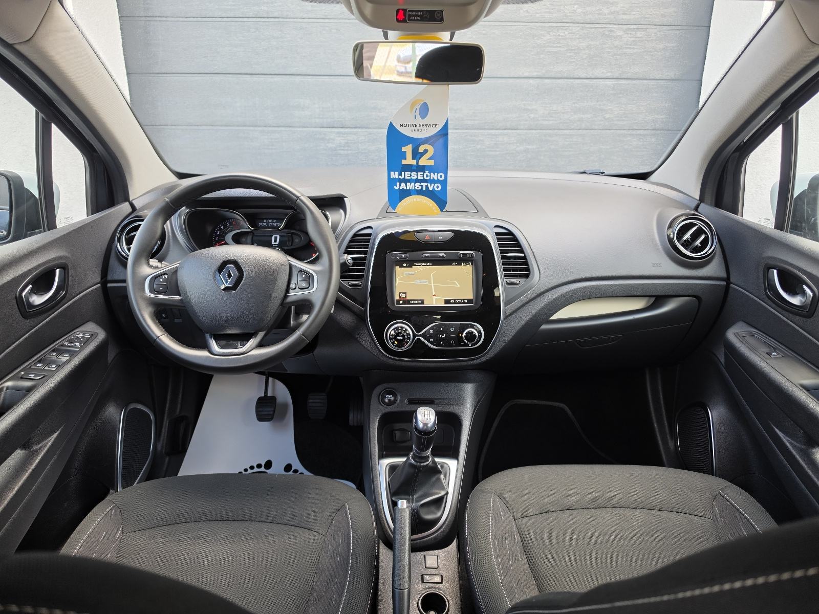 Renault Captur 1.3 TCe LIMITED DVOBOJAN KEYLESS NAVI *63TKM GARANCIJA*, fotografija 10