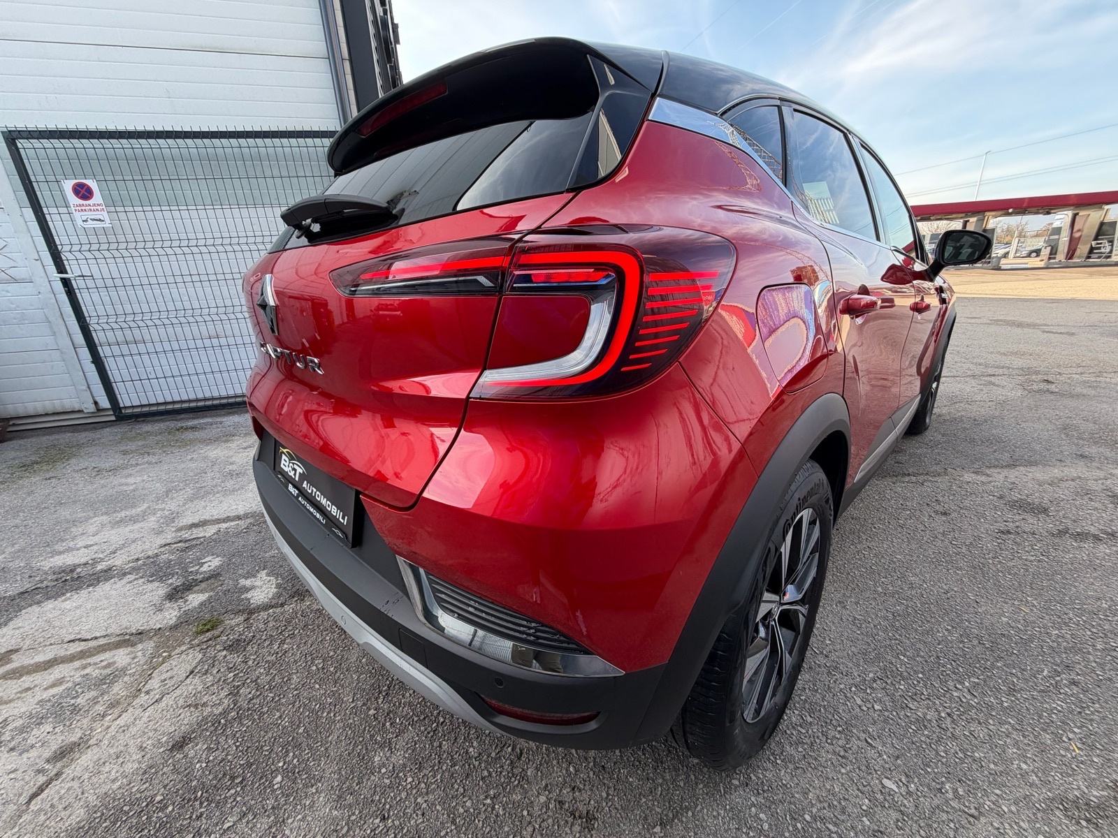 Renault Captur 1,3 TCe Techno-Automatik, fotografija 15