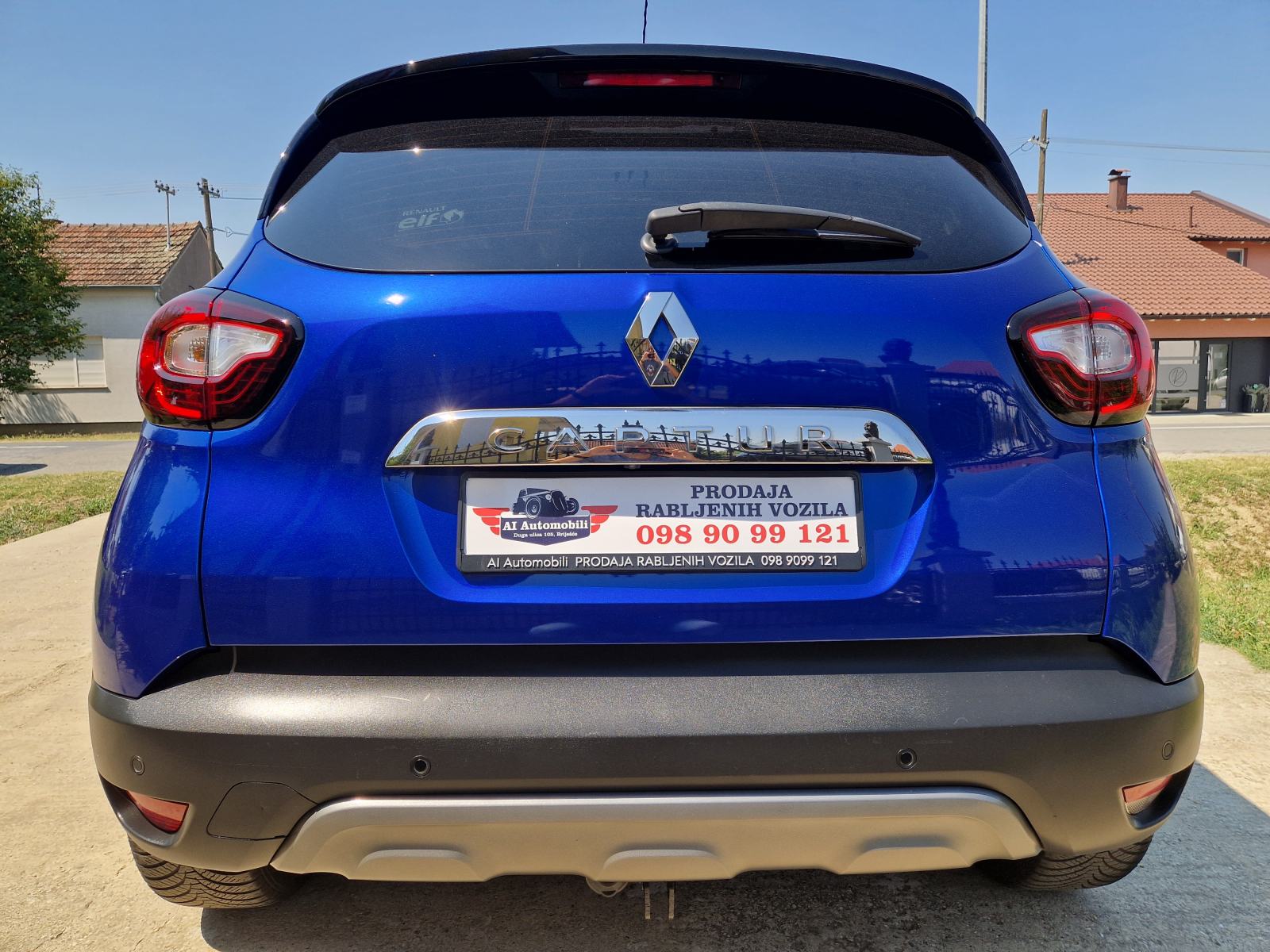 Renault Captur 1.3TCe 80TKM,NAVI,LED,ALU,PDC,KOŽA,TEMPOMAT,GR.SJEDALA,, fotografija 4