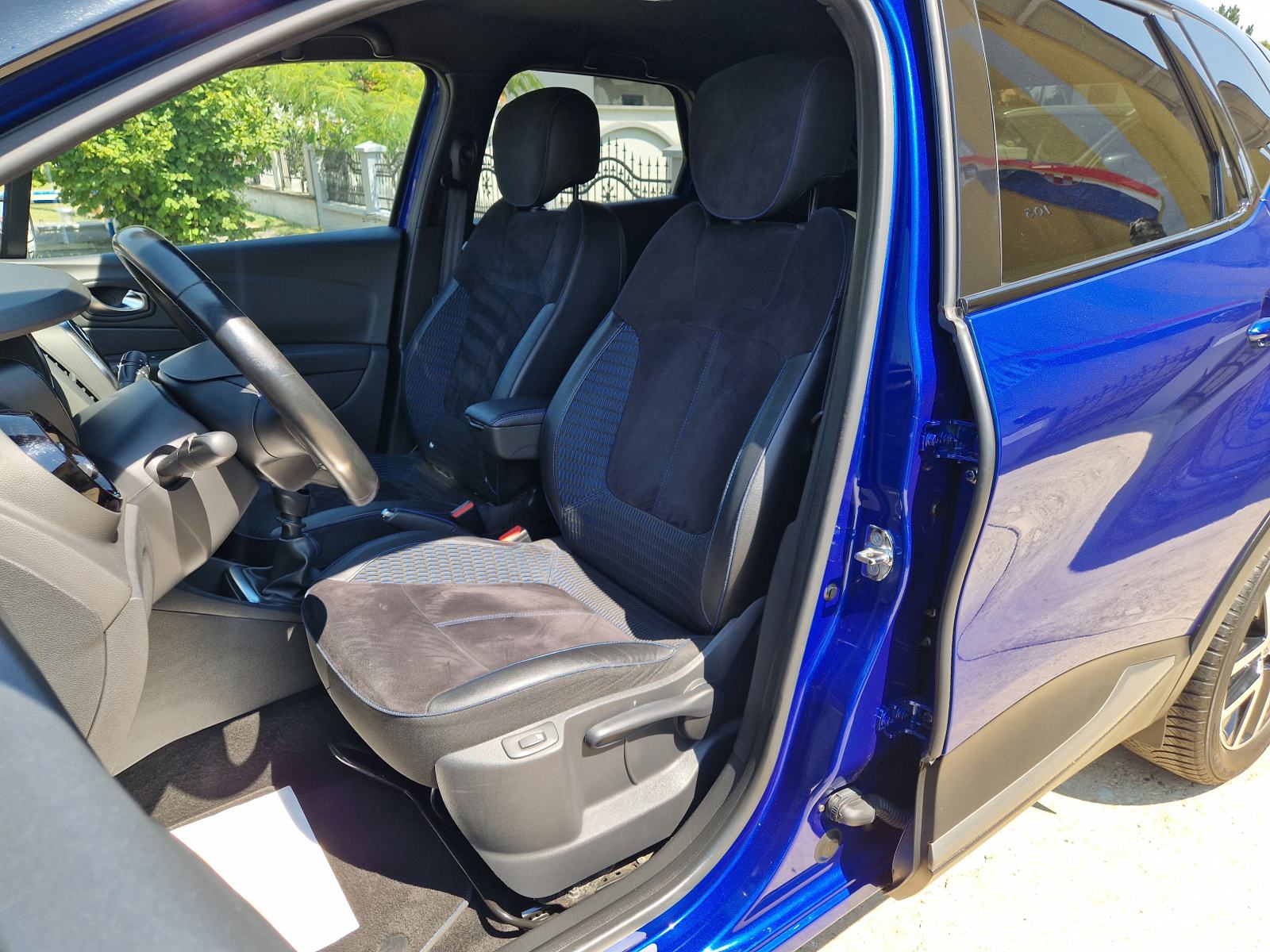Renault Captur 1.3TCe 80TKM,NAVI,LED,ALU,PDC,KOŽA,TEMPOMAT,GR.SJEDALA,, fotografija 16