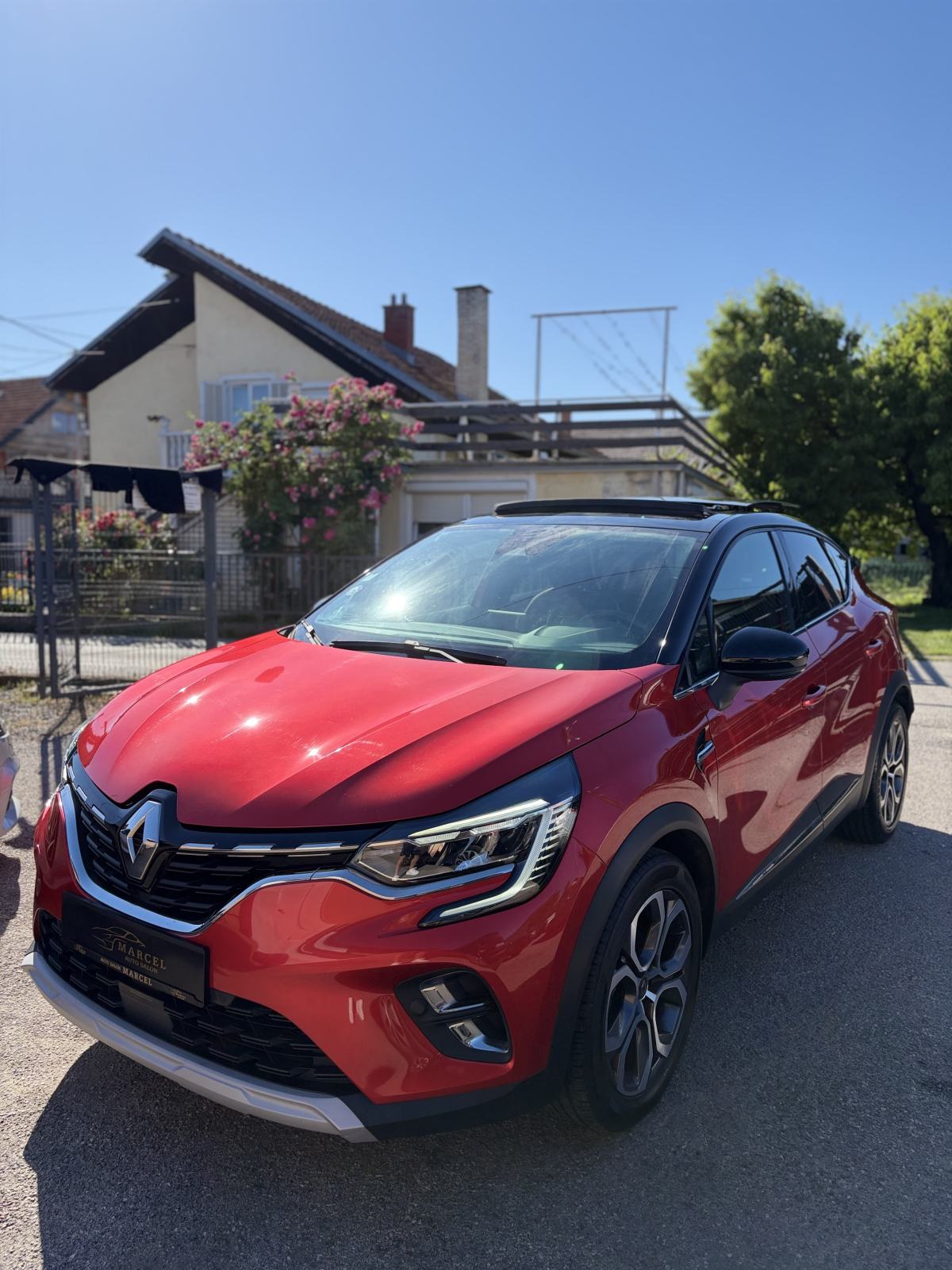 Renault Captur 1.3TCe automatik INTENS PANORAMA,KAMERA,NAVI,LED.., fotografija 3