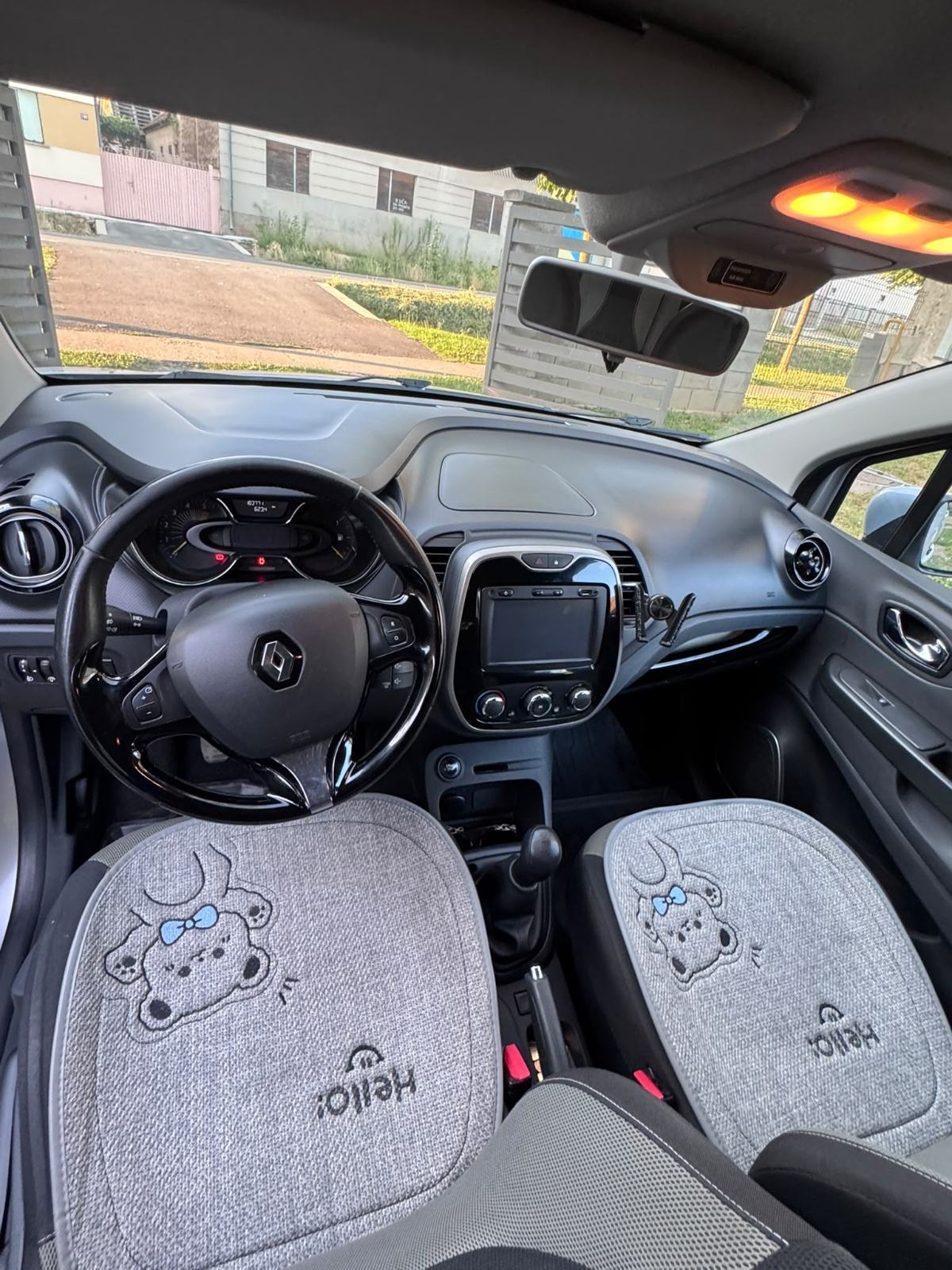 Renault Captur 1.5 dCi (2014.) – 66 kW/90 KS | Reg. 06/2027, fotografija 13