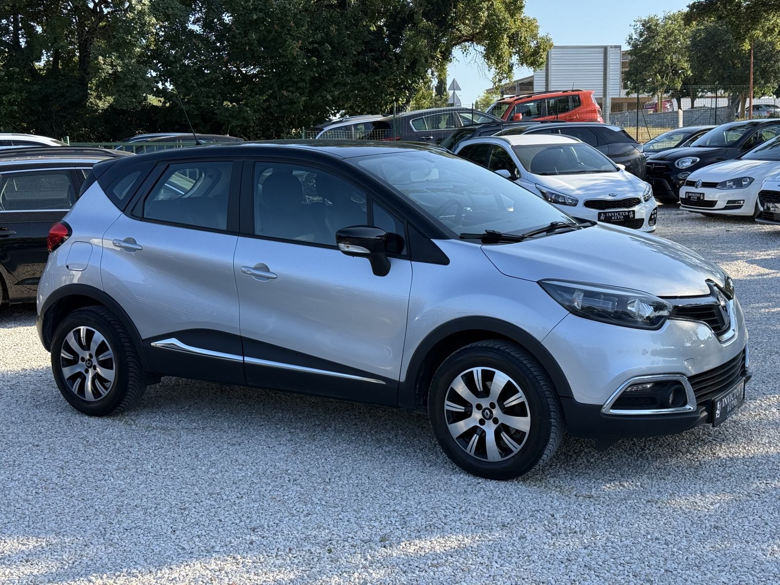 Renault Captur 1.5 dCi 2016. Godina - 84 500 KM - ZEN Package - Top !, fotografija 3