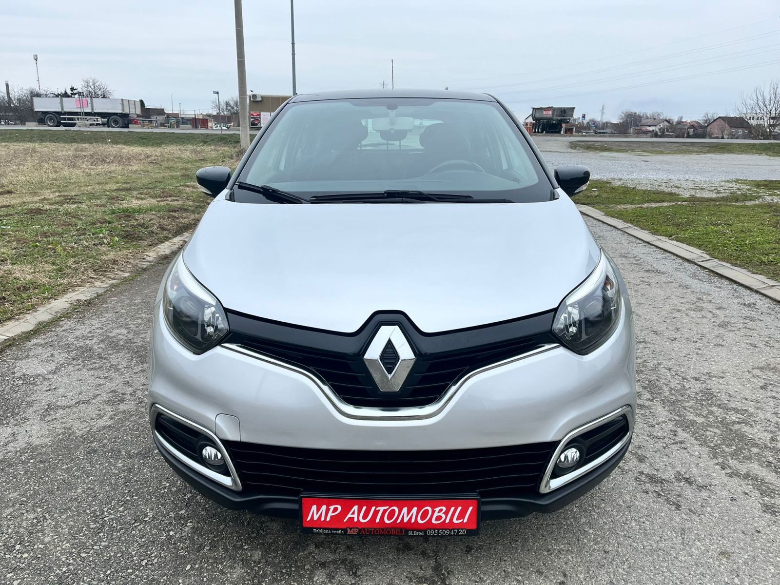 Renault Captur 1.5 dCi-2018gd.md-NAVIGACIJA-166tkm,klima,tempo,KARTICE, fotografija 2