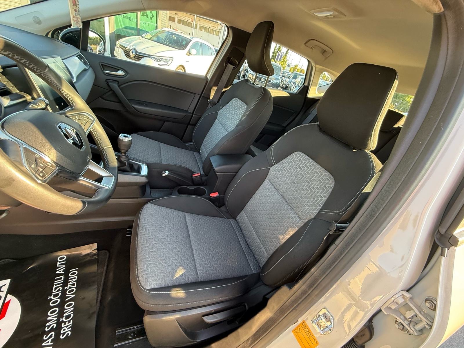 Renault Captur 1.5 dCi | 2020 | 135 tkm | JAMSTVO 1g | Transport do HR, fotografija 9