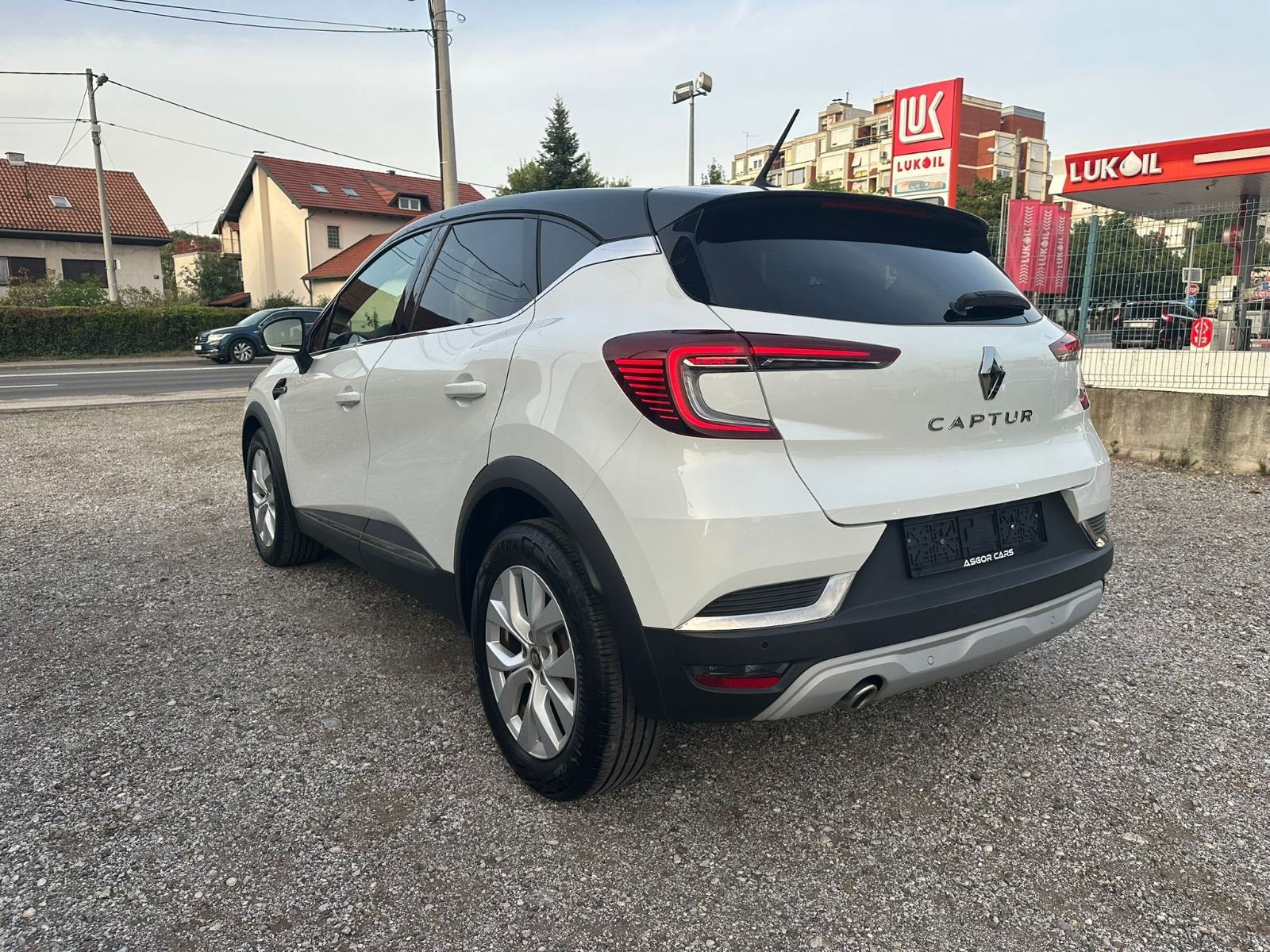 Renault Captur 1.5 dCi 85kw 111000km, fotografija 3