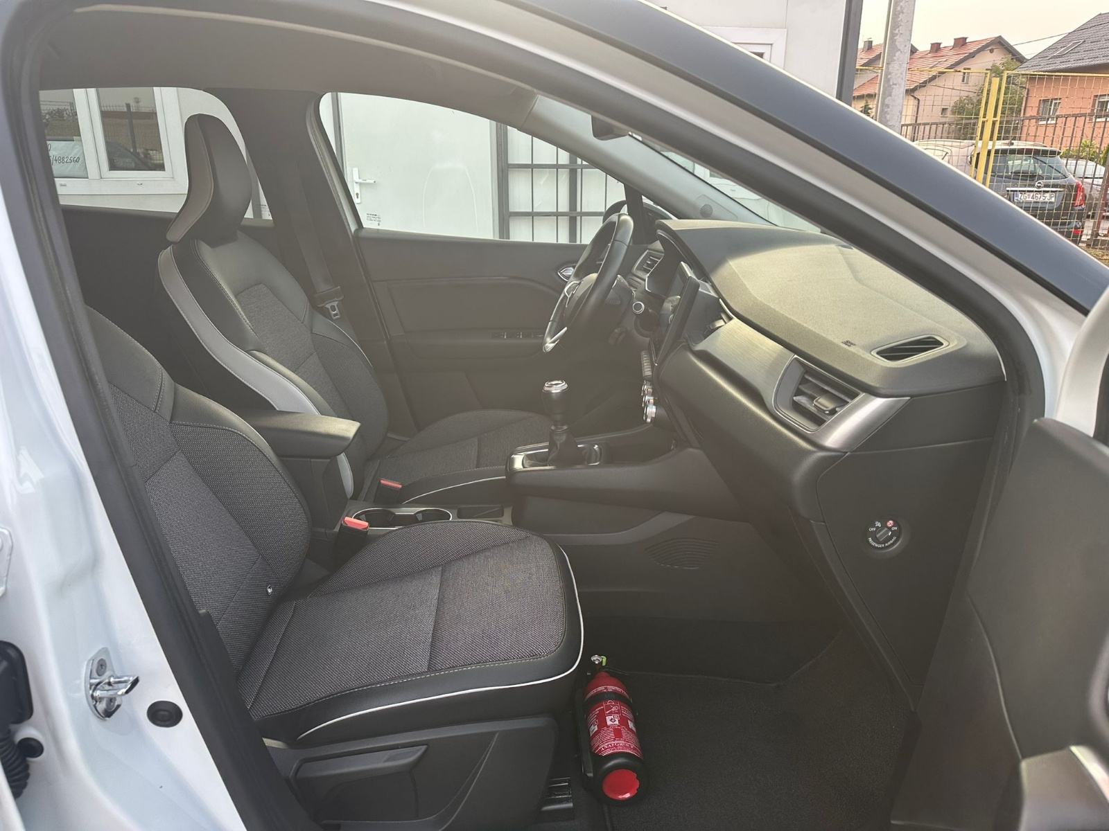 Renault Captur 1.5 dCi 85kw 111000km, fotografija 11