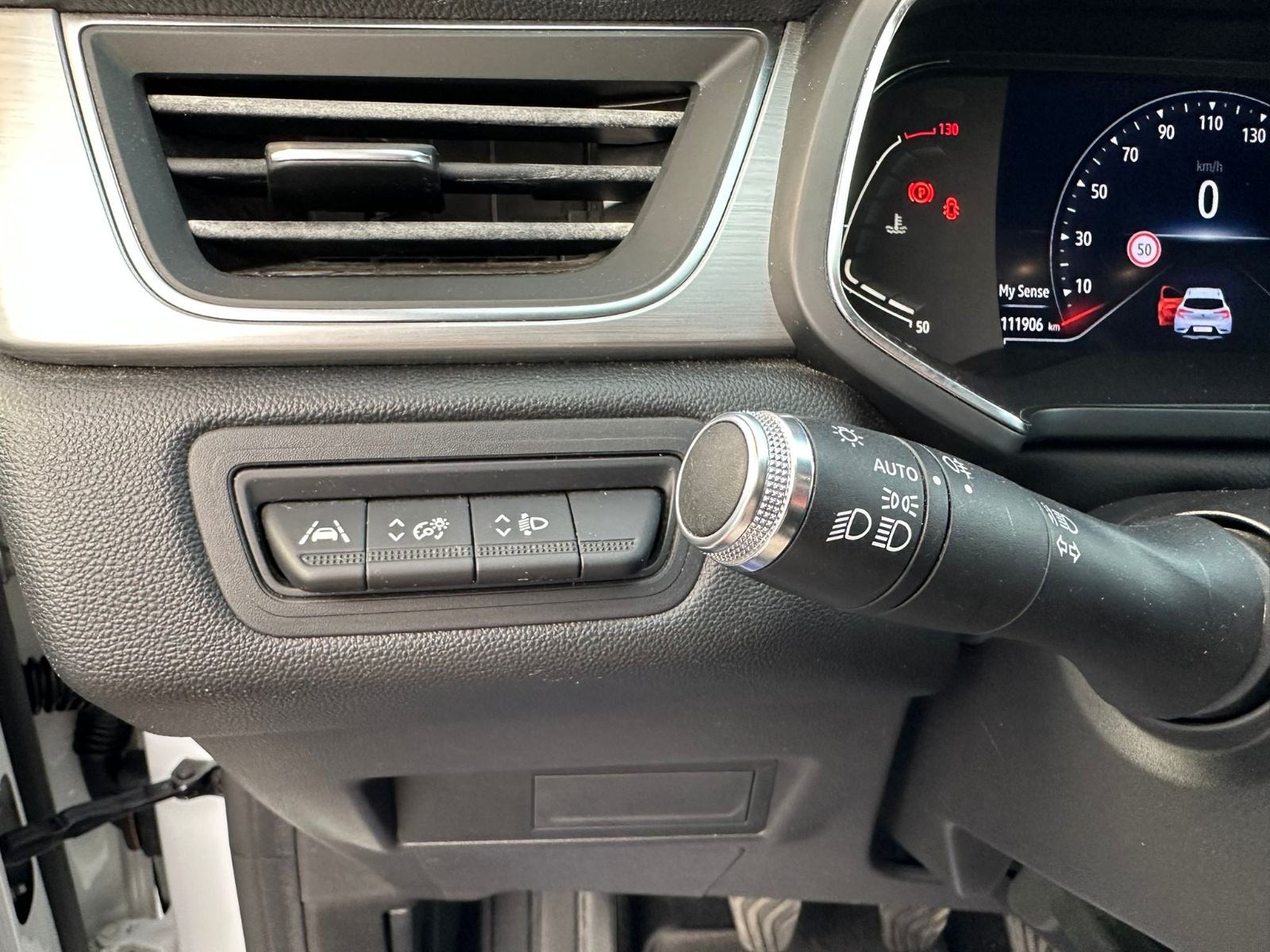 Renault Captur 1.5 dCi 85kw 111000km, fotografija 18