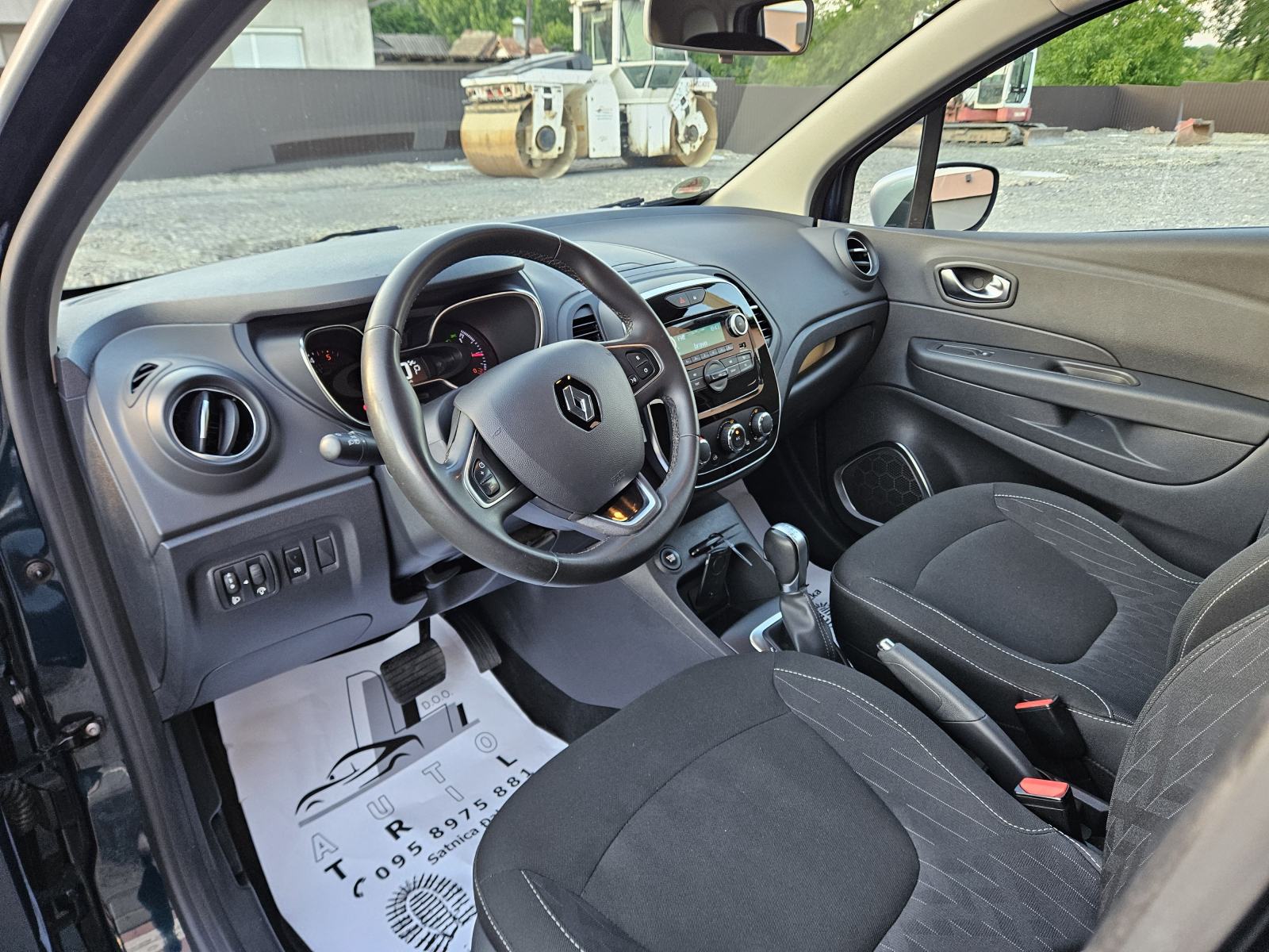 Renault Captur 1.5 dCi AUTOMATIC,LEASING BEZ UČEŠĆA I BEZ JAMACA, fotografija 12