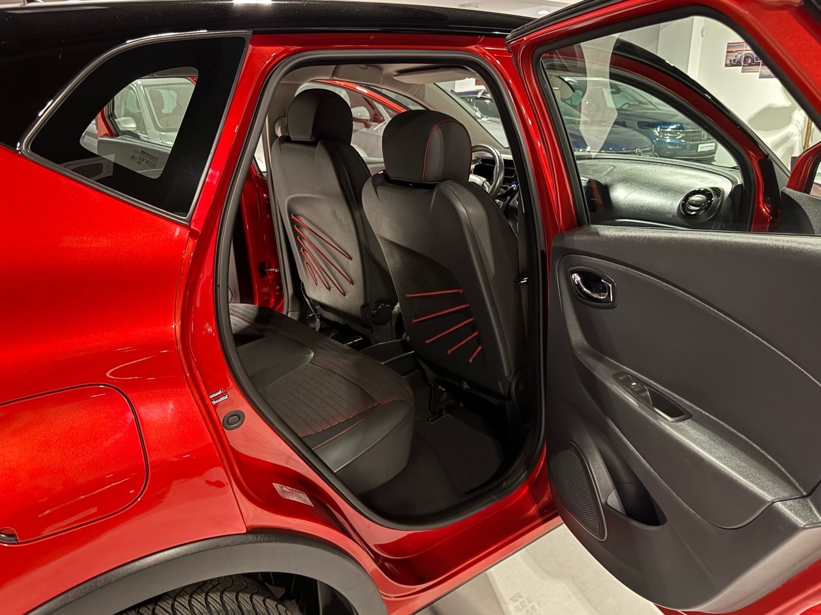 ⭐️RENAULT CAPTUR 1.5 DCI⭐️AUTOMATIK◼️HELLY HANSEN◼️3 GODINE JAMSTVA✅⭐️, fotografija 18