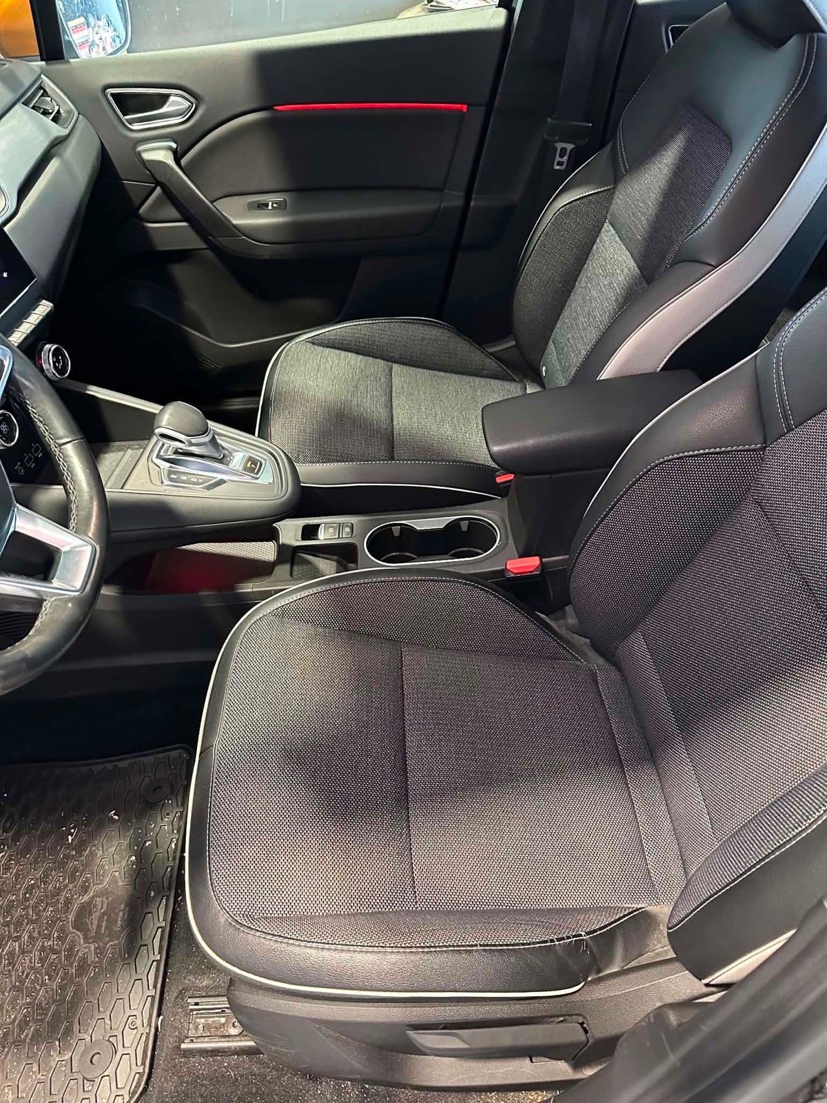 Renault Captur 1.5 dCi - AUTOMATIK - INTENS - VIRTUAL - LEASING, pogled izvana - slika 5