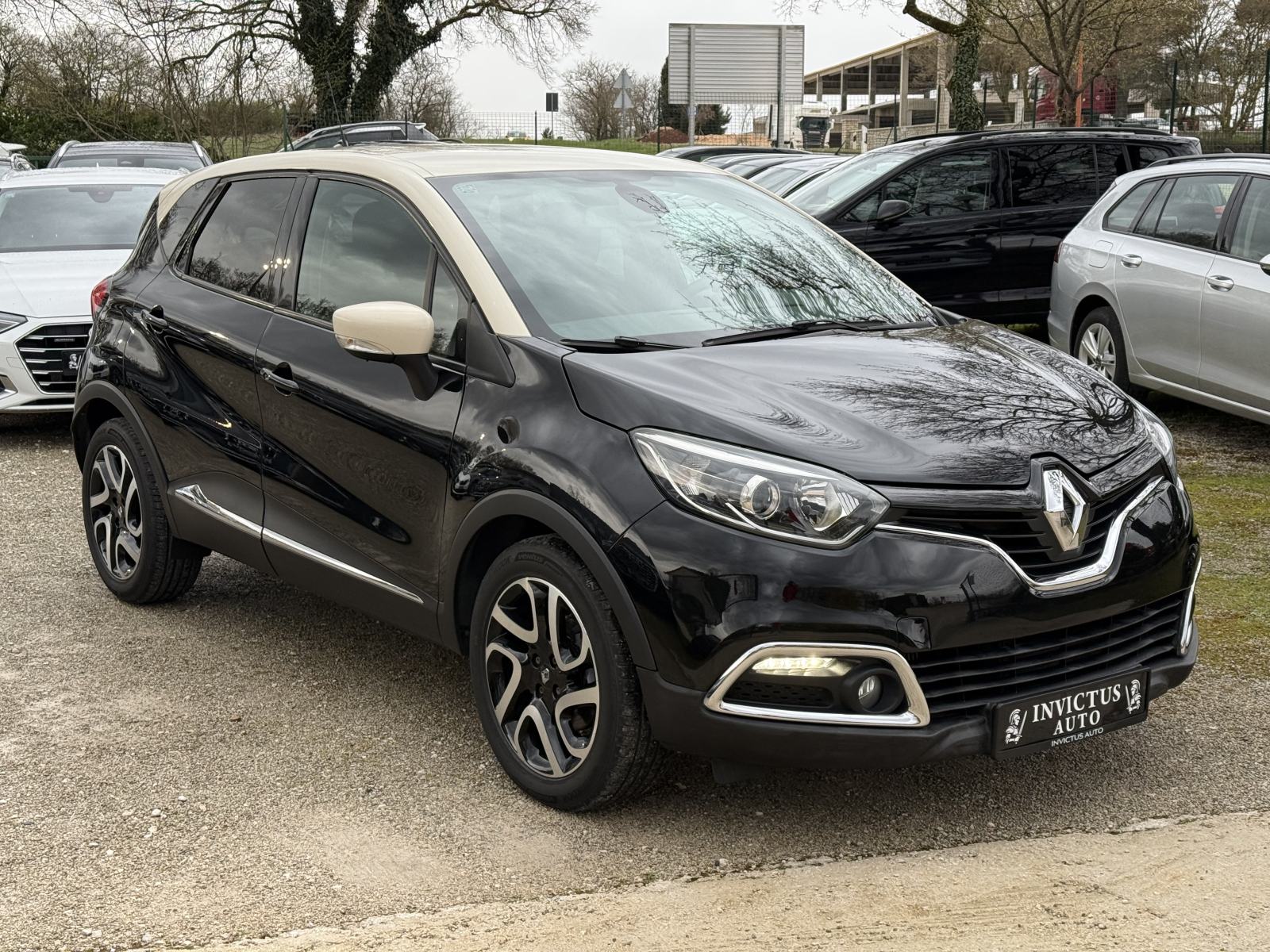 Renault Captur 1.5 dCi 2014. Godina *Dynamique* • Kamera • Reg • Servi, fotografija 3