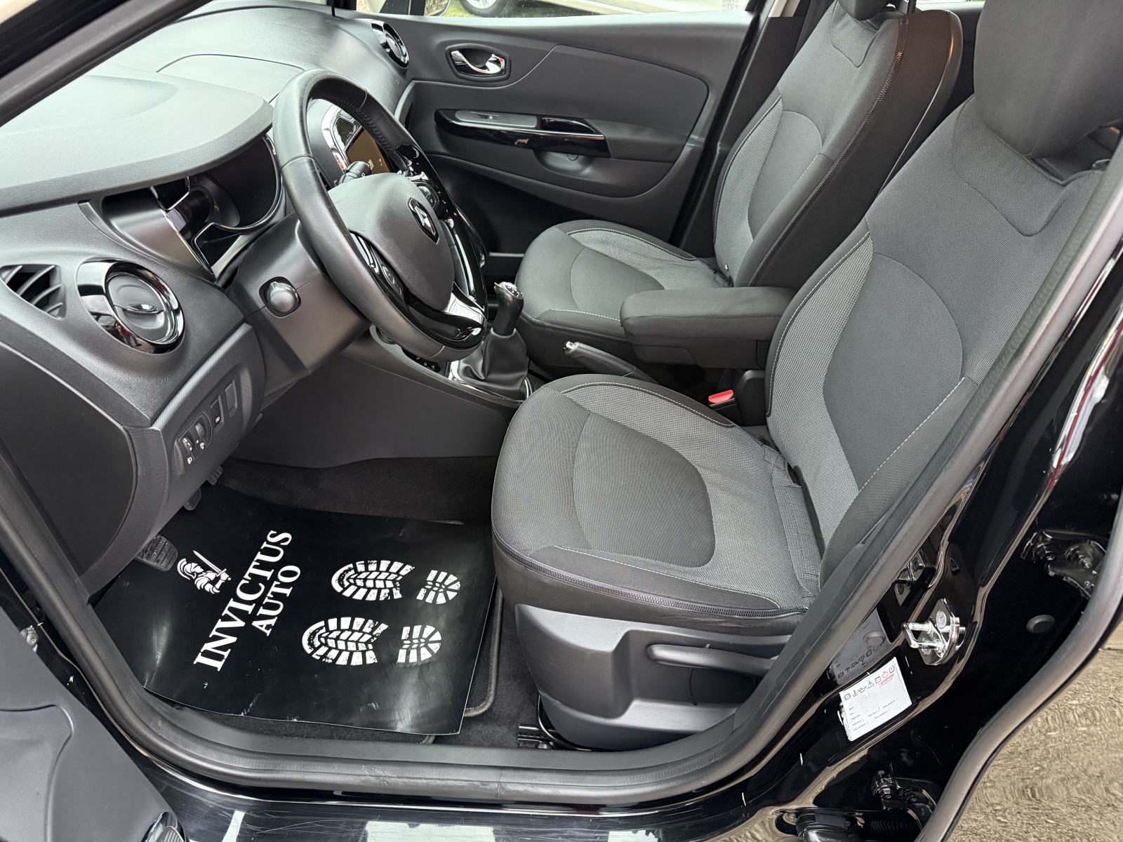 Renault Captur 1.5 dCi 2014. Godina *Dynamique* • Kamera • Reg • Servi, fotografija 9