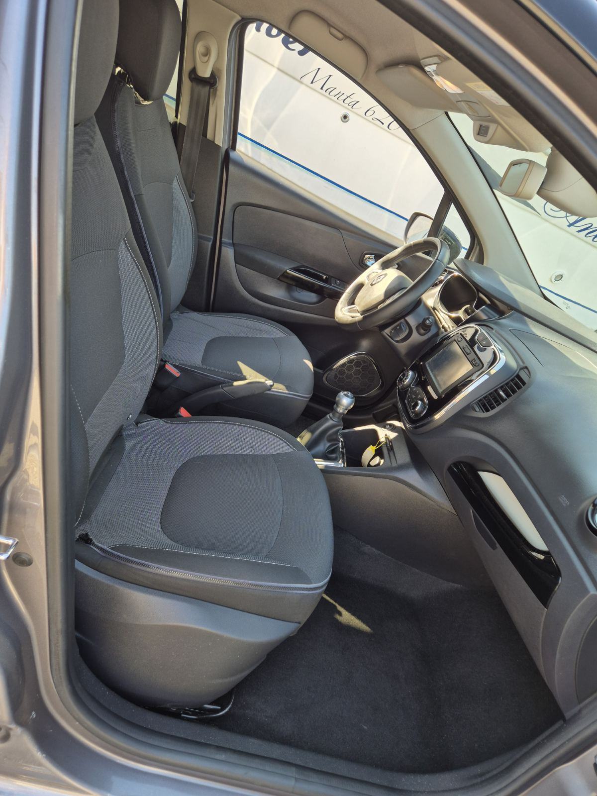 RENAULT CAPTUR 1.5 DCI ENERGY INTENS, fotografija 13