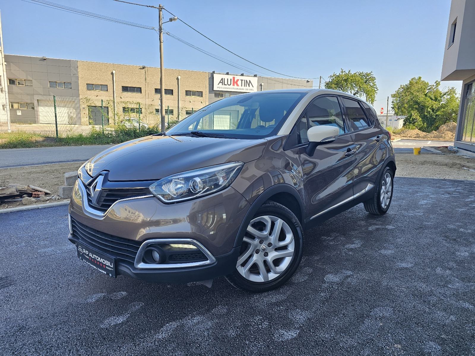 *RENAULT*CAPTUR*1.5*DCI*INTENS*ALU*LED*NAVI*V+M*SERVIS*ODLIČAN*ZG*, pogled izvana - slika 1