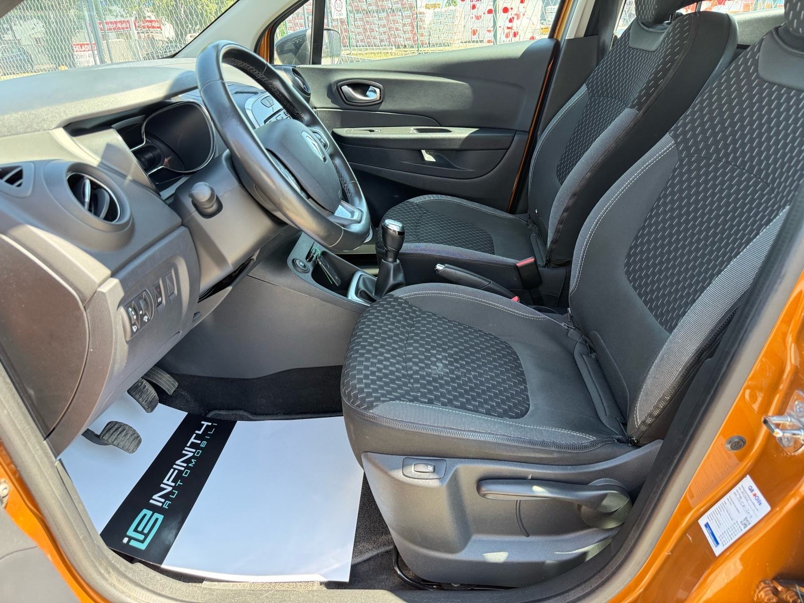 Renault Captur 1.5 dCi LEASING BEZ UČEŠĆA, NAVI, V. SERVIS, FULL LED, fotografija 12