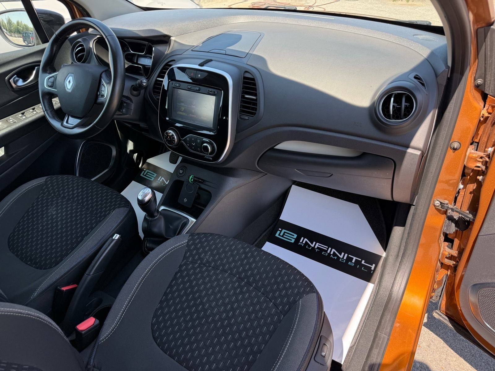Renault Captur 1.5 dCi LEASING BEZ UČEŠĆA, NAVI, V. SERVIS, FULL LED, fotografija 19