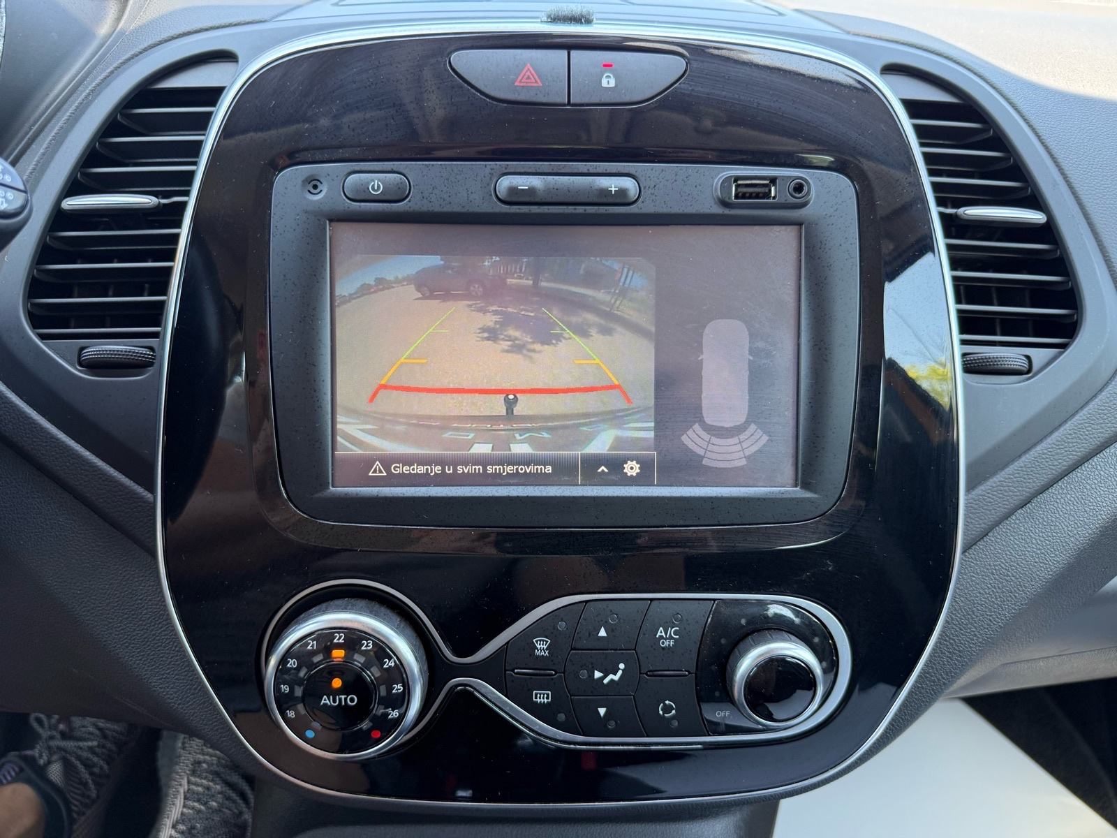 Renault Captur 1.5 dCi LEASING BEZ UČEŠĆA, NAVI, V. SERVIS, FULL LED, fotografija 17