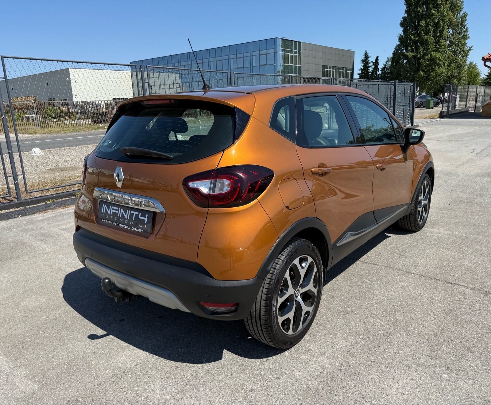 Renault Captur 1.5 dCi LEASING BEZ UČEŠĆA, NAVI, V. SERVIS, FULL LED, fotografija 7