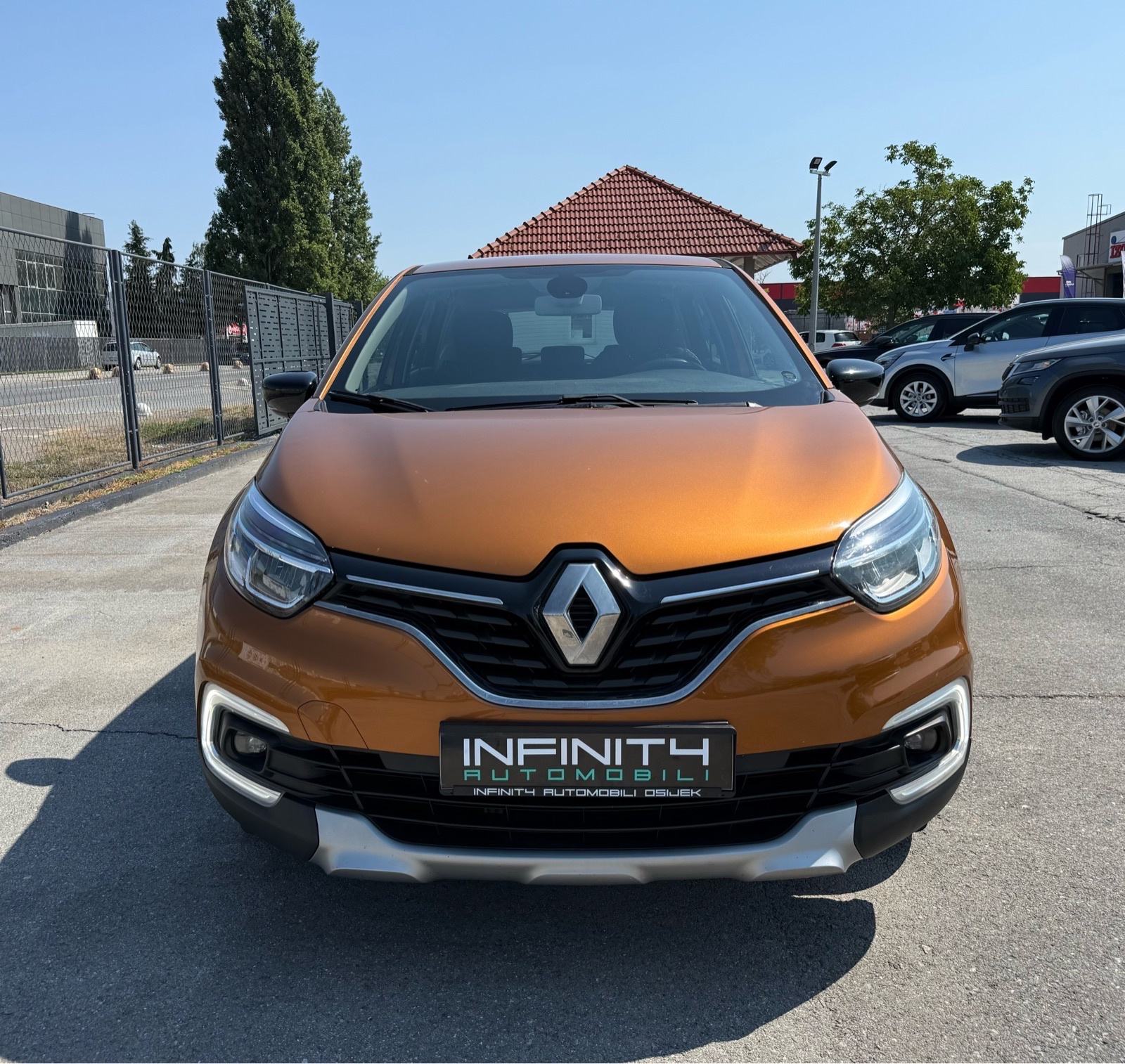 Renault Captur 1.5 dCi LEASING BEZ UČEŠĆA, NAVI, VELIKI SERVIS, LED, fotografija 3