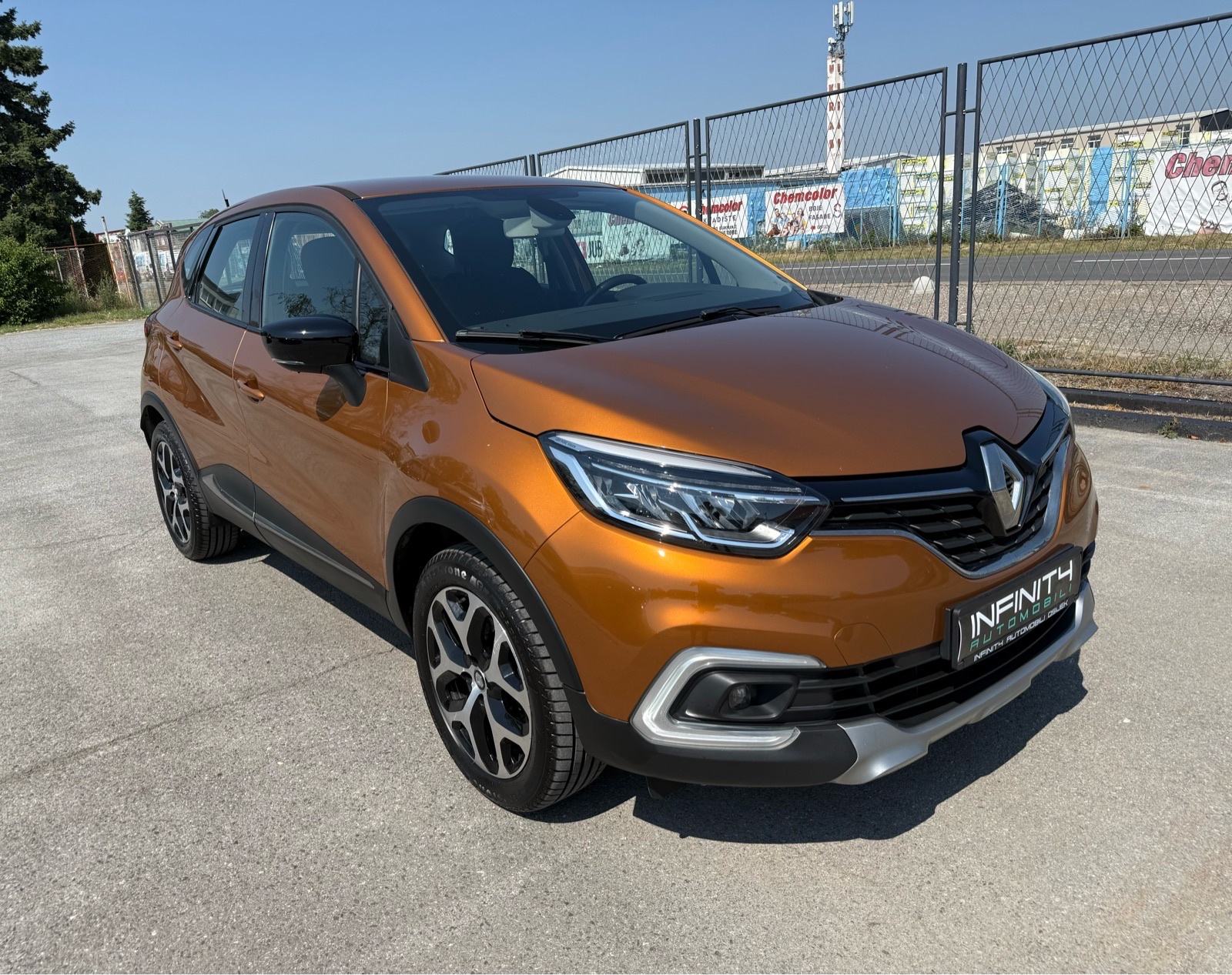 Renault Captur 1.5 dCi LEASING BEZ UČEŠĆA, NAVI, VELIKI SERVIS, LED, fotografija 9