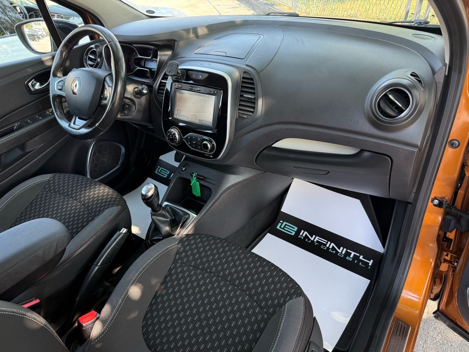Renault Captur 1.5 dCi LEASING BEZ UČEŠĆA, NAVI, VELIKI SERVIS, LED, fotografija 18
