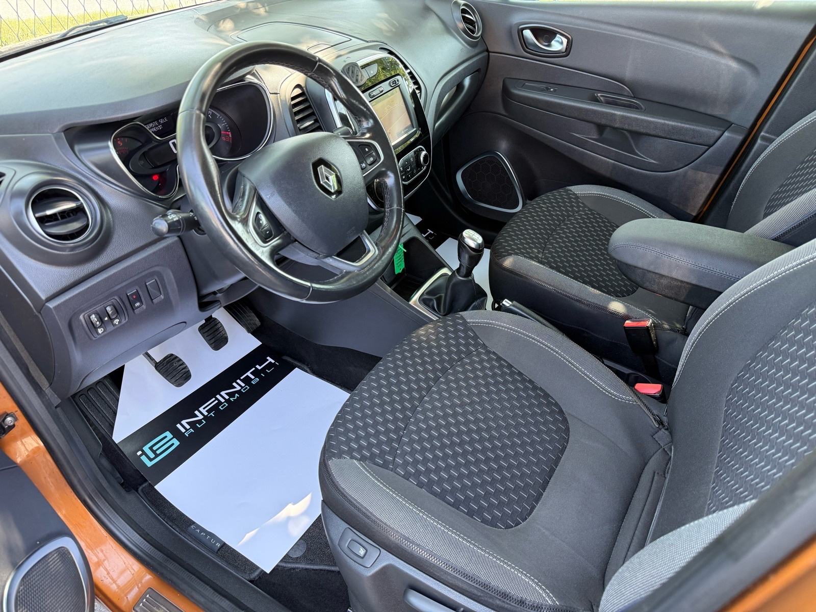 Renault Captur 1.5 dCi LEASING BEZ UČEŠĆA, NAVI, VELIKI SERVIS, LED, fotografija 13