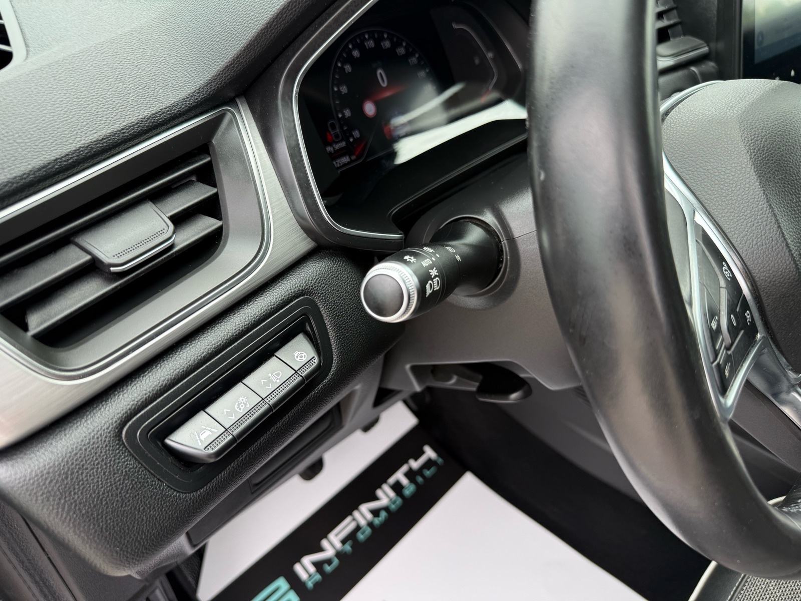 Renault Captur 1.5 dCi LEASING BEZ UČEŠĆA, NAV, VIRTUAL, AUT.KLIMA,KAM, fotografija 15