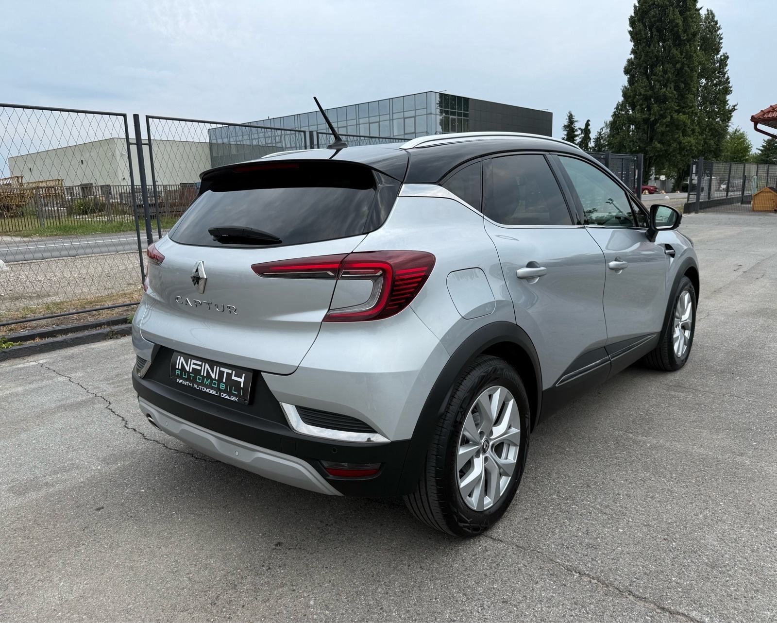 Renault Captur 1.5 dCi LEASING BEZ UČEŠĆA, NAV, VIRTUAL, AUT.KLIMA,KAM, fotografija 8