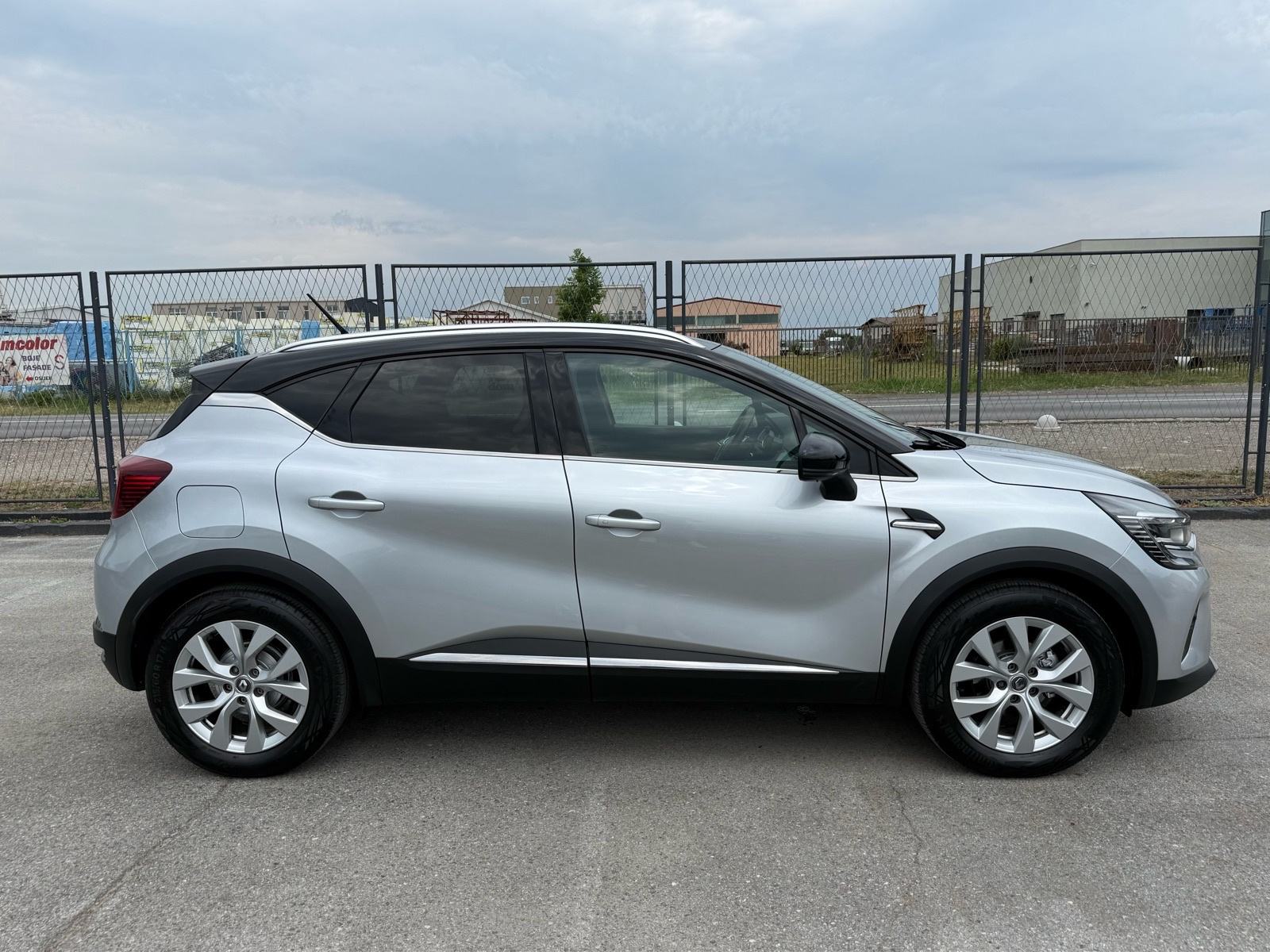 Renault Captur 1.5 dCi LEASING BEZ UČEŠĆA, NAV, VIRTUAL, AUT.KLIMA,KAM, fotografija 9