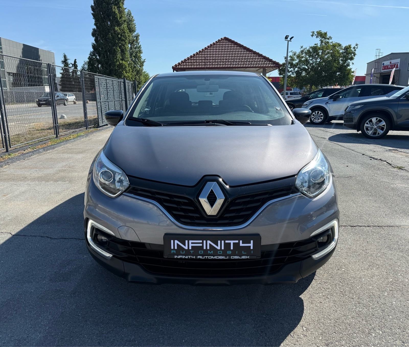 Renault Captur 1.5 dCi LEASING RATA 215€, NAVI, V. SERVIS, REG: 07/27, fotografija 3