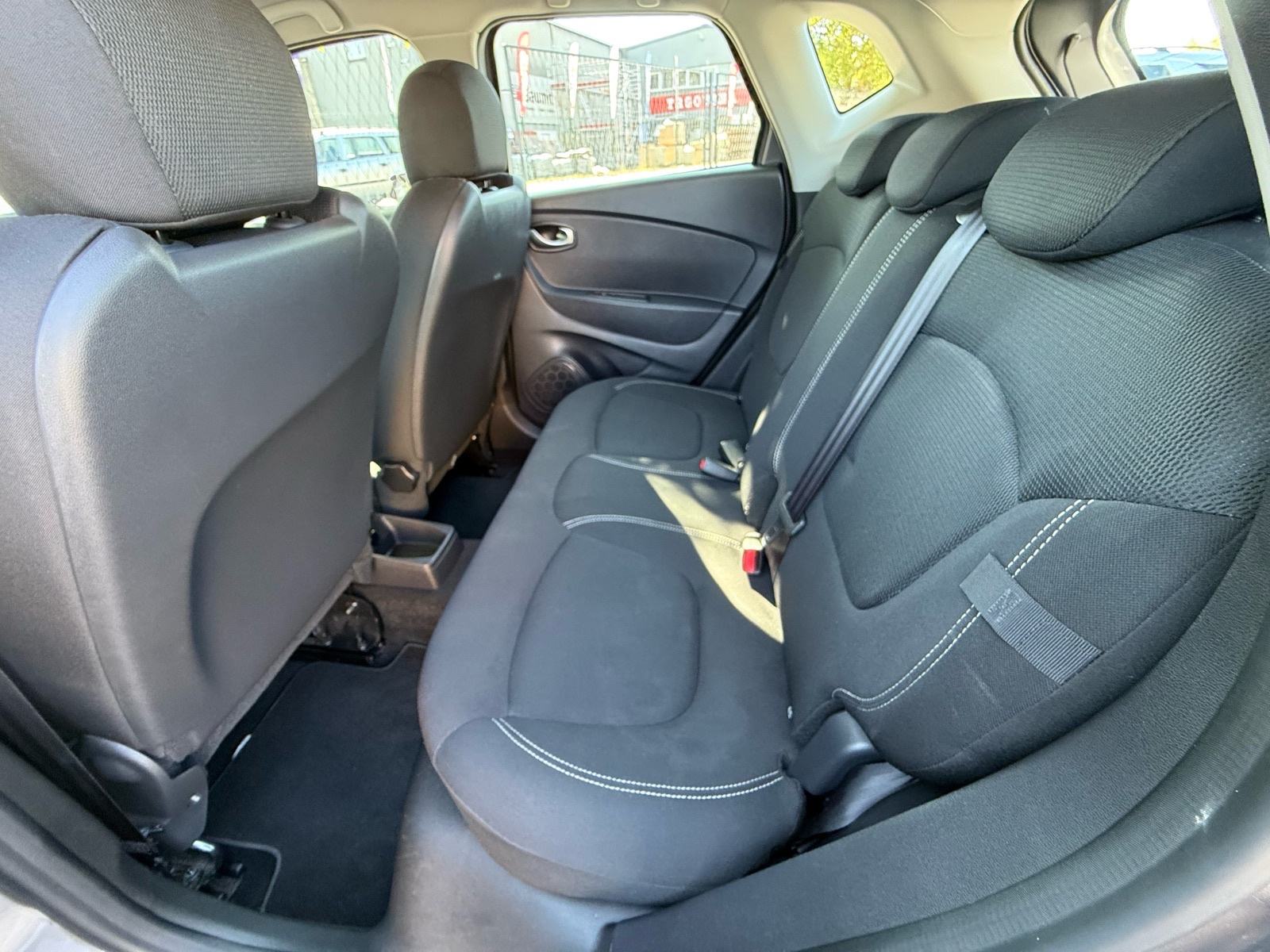 Renault Captur 1.5 dCi LEASING RATA 215€, NAVI, V. SERVIS, REG: 07/27, fotografija 15